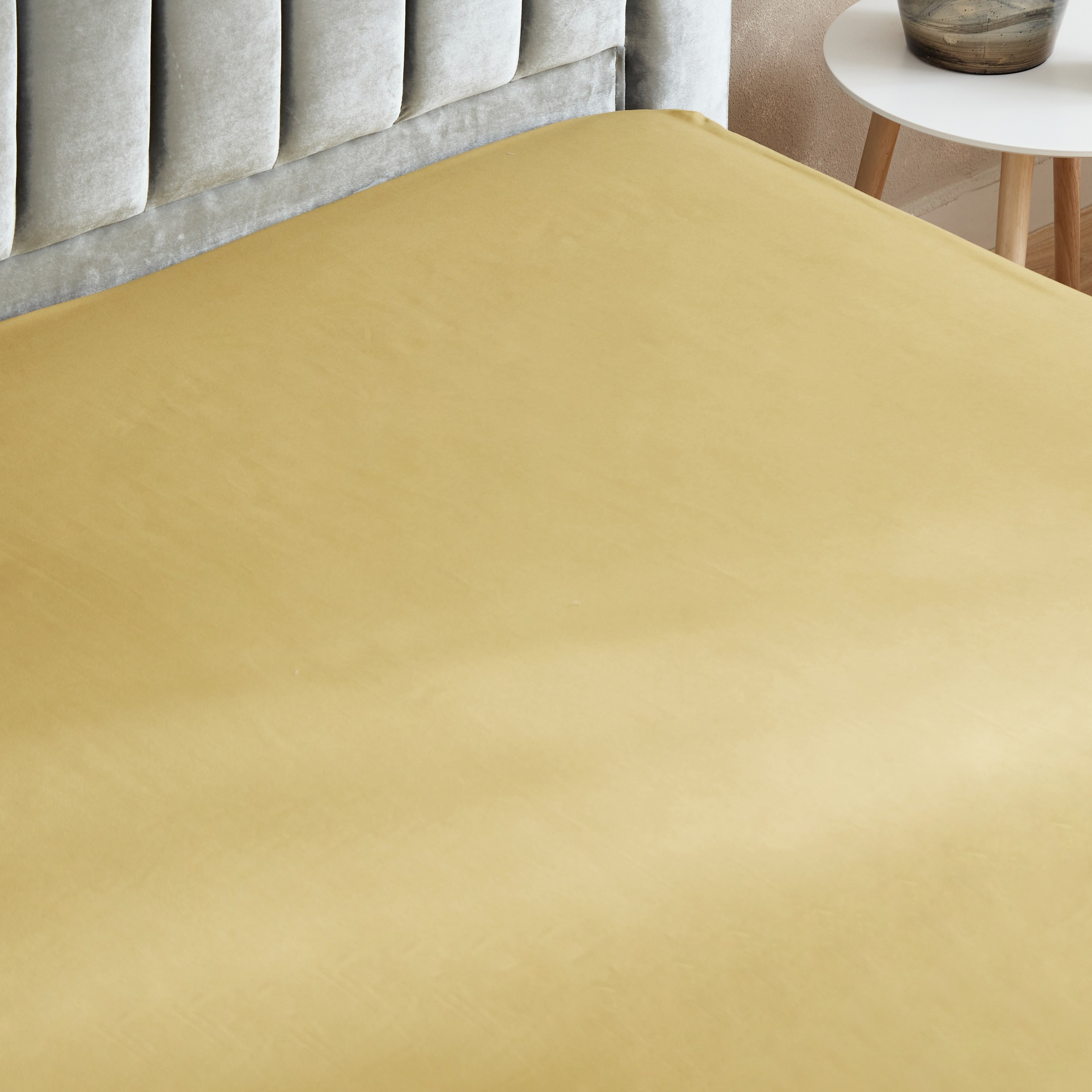 Axis Solid Microfiber King Fitted Sheet - 180x200+25 cm-hbxhomeware-hbxbedroom-image-4