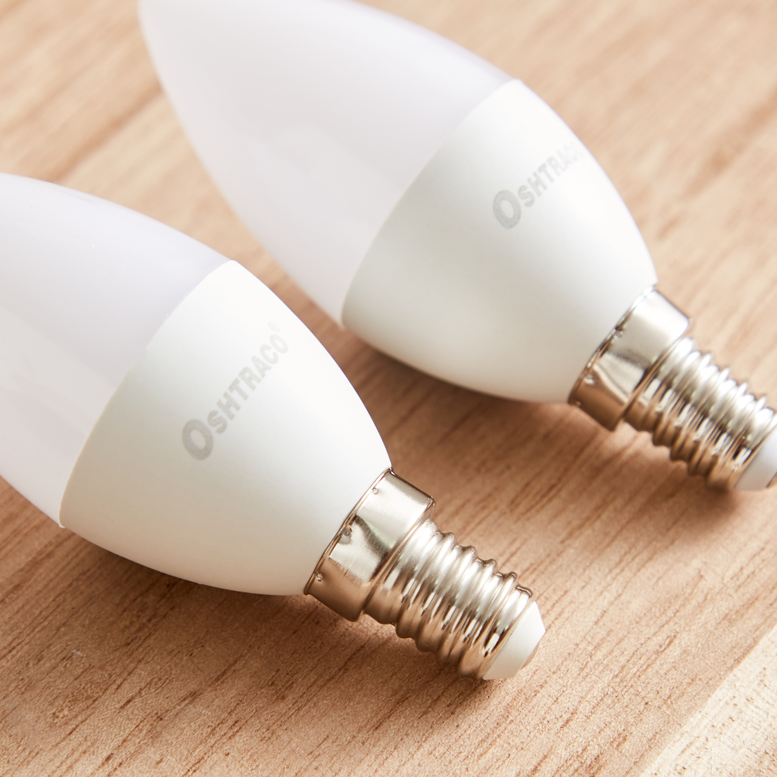 Oshtraco 2-Piece LED Candle Bulb Set - 4W E14 360 Lumen Warm White-hbxhomeware-hbxdecorandfurnishings-image-3