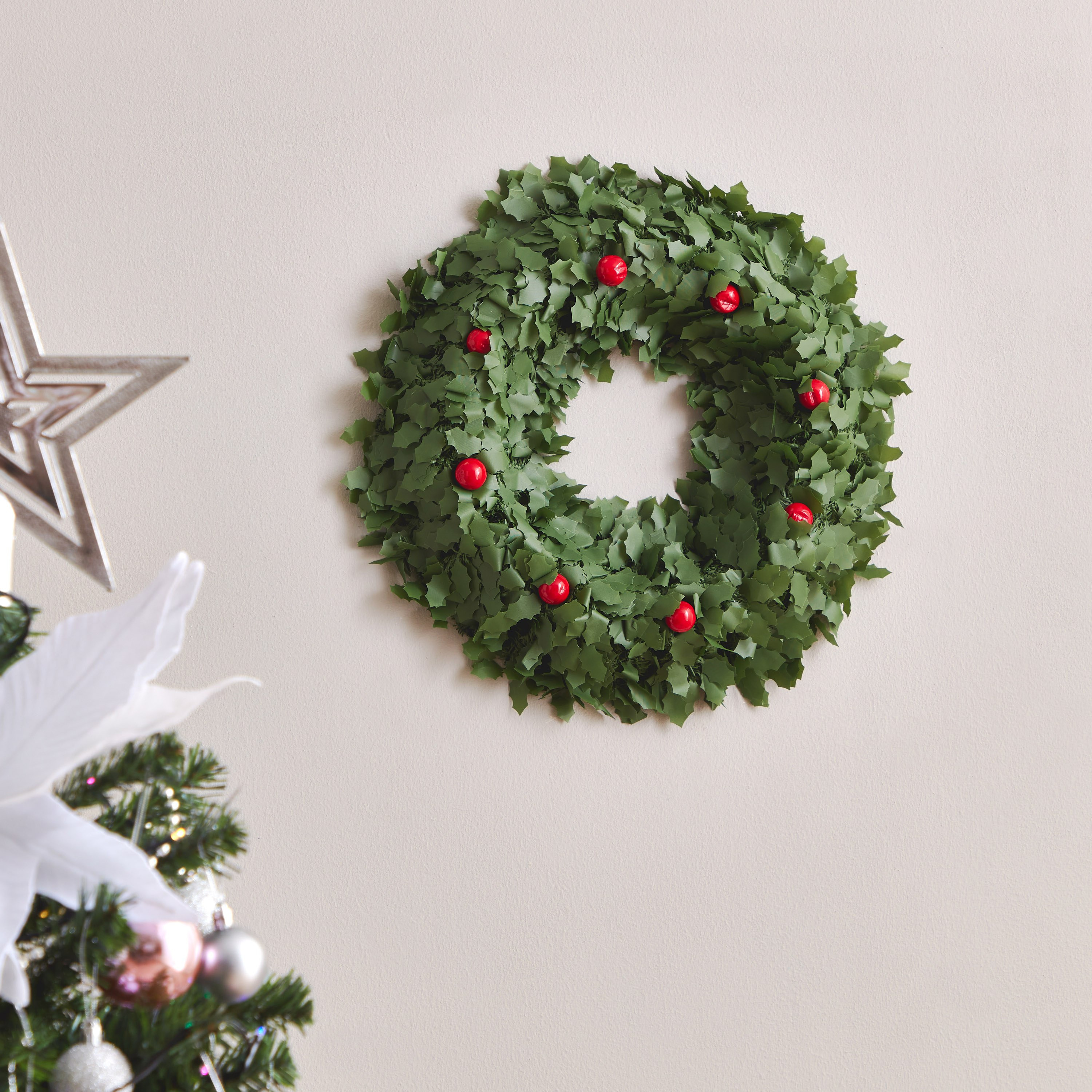 Eve Chamdol Tinsel Holly Wreath -  40x40x20 cm-hbxhomeware-hbxdecorandfurnishings-image-4