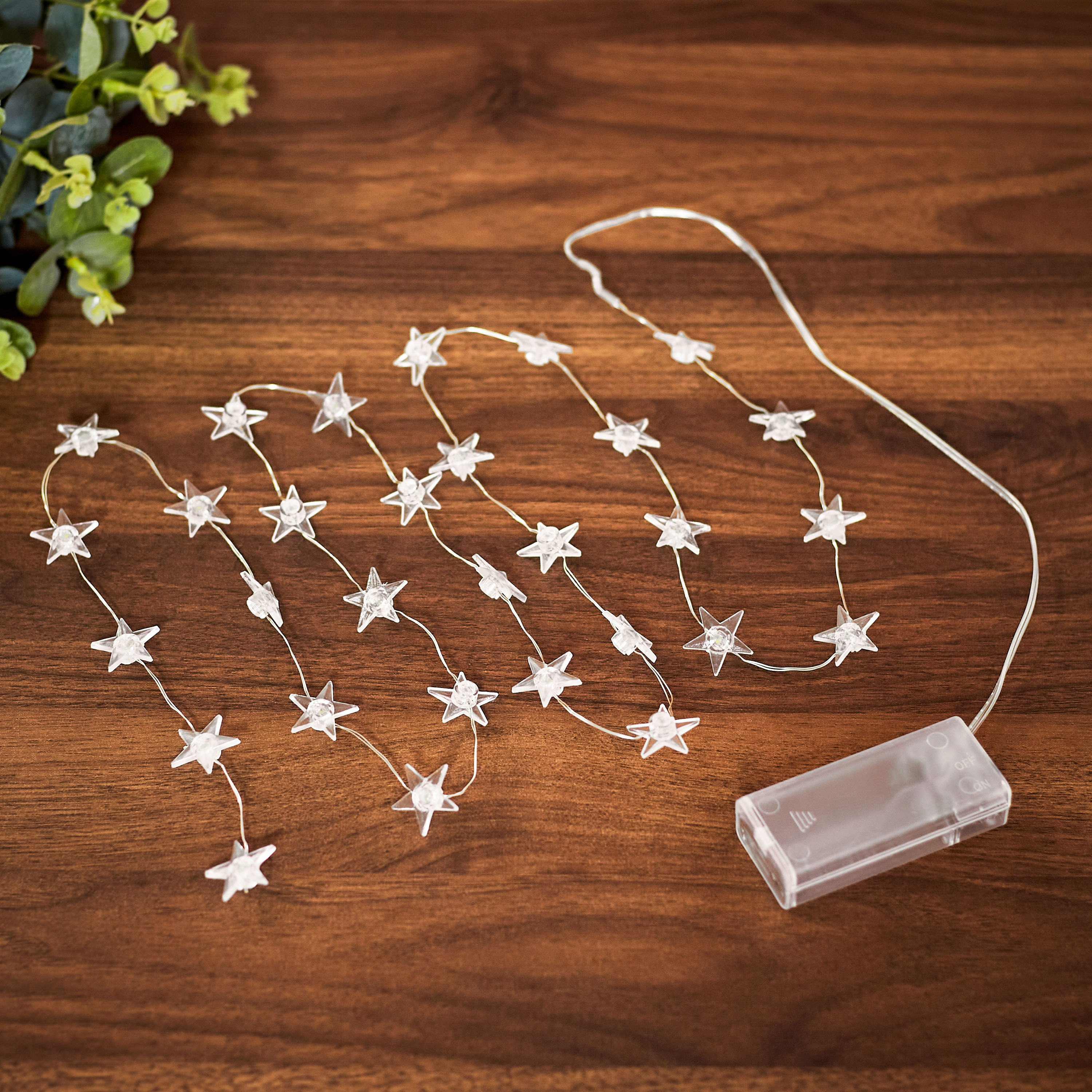 حبل إضاءة 30 لمبة بتصميم نجمة من أورلا - 175 سم-hbxdiningroom-lighting-decorativesandstringlights-image-1