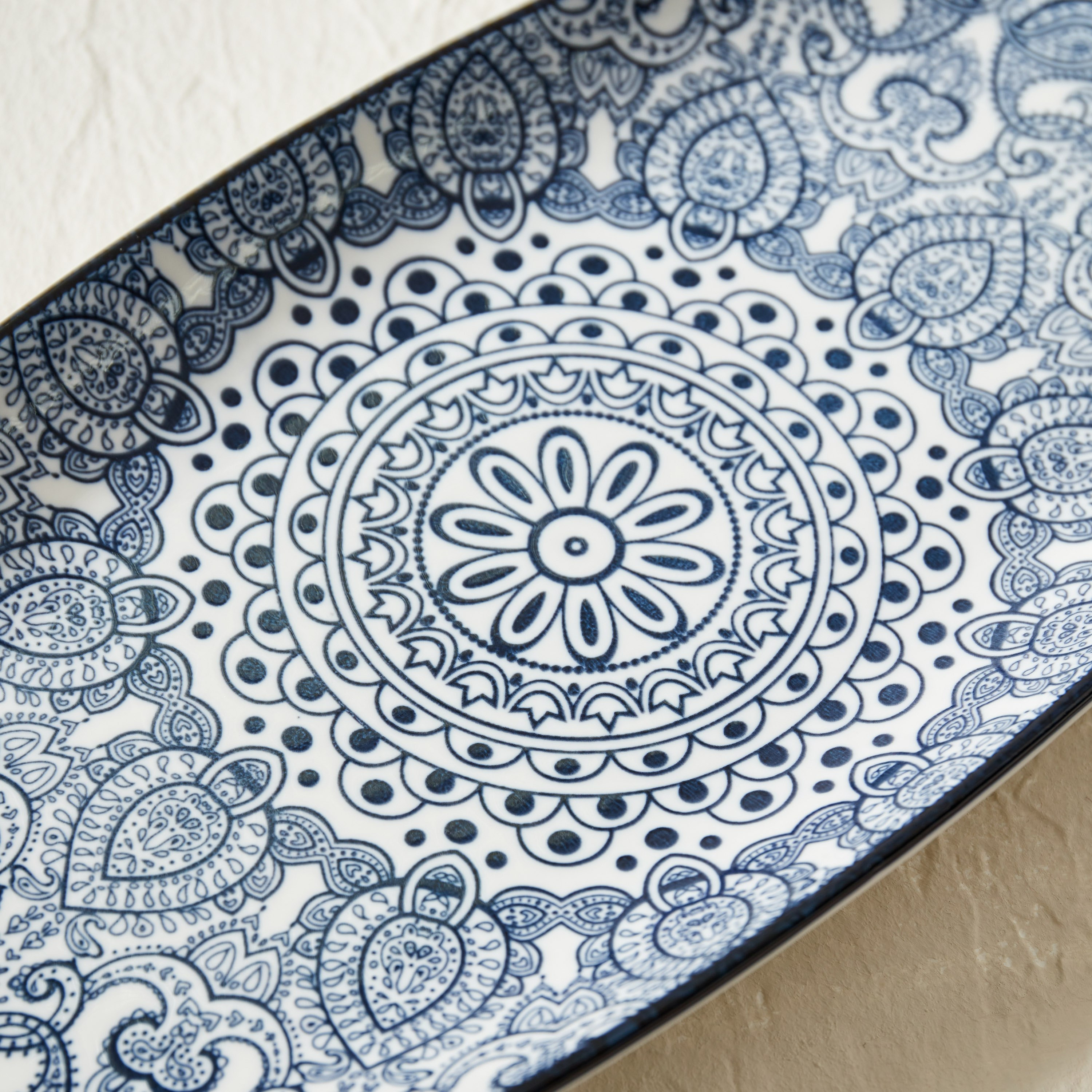 صحن شوربة من تشي بروسيا - 35.5 سم-hbxdecorandfurnishings-tabletop-serveware-image-3