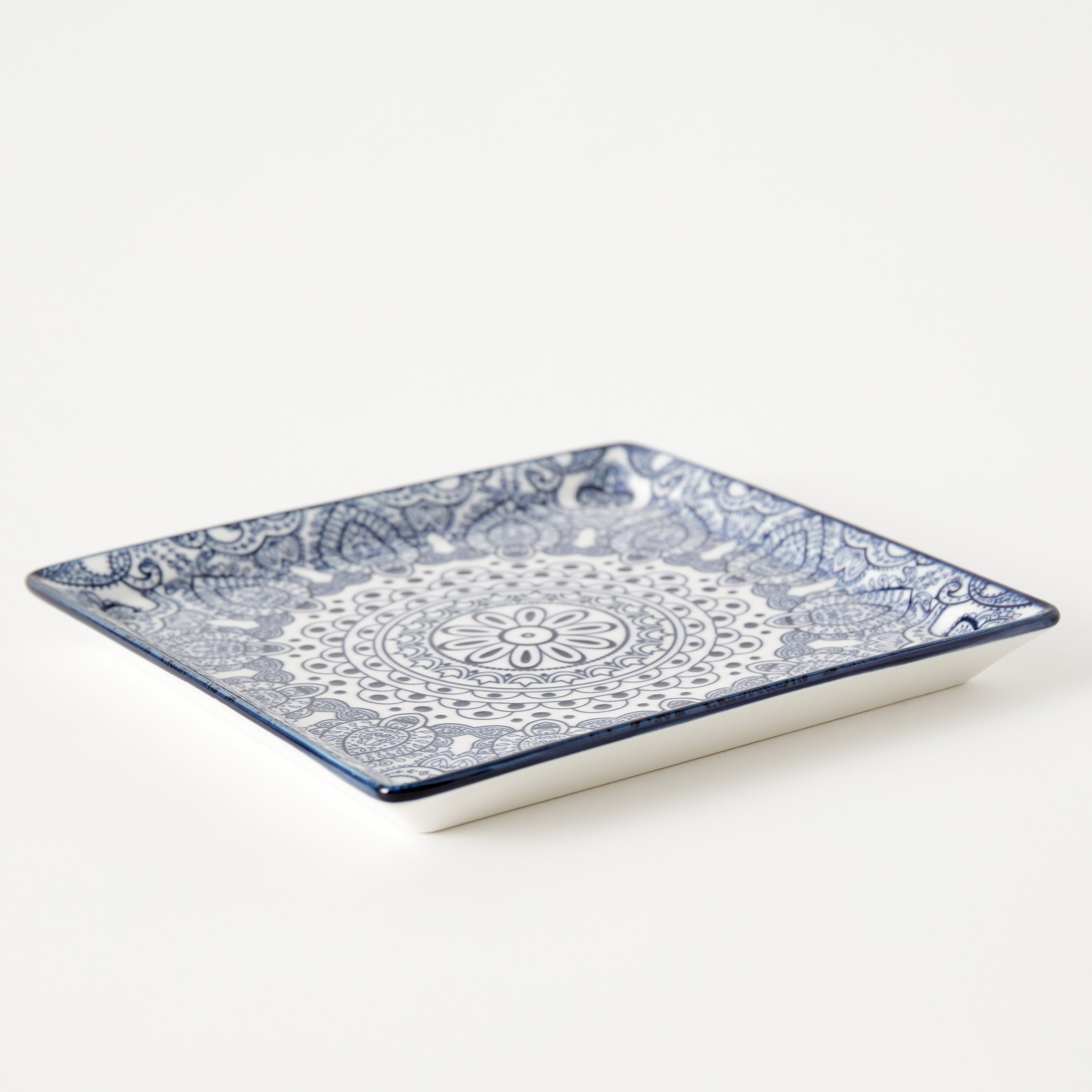 صحن مربّع من تشي بروسيا - 18 سم-hbxdecorandfurnishings-tabletop-serveware-image-5