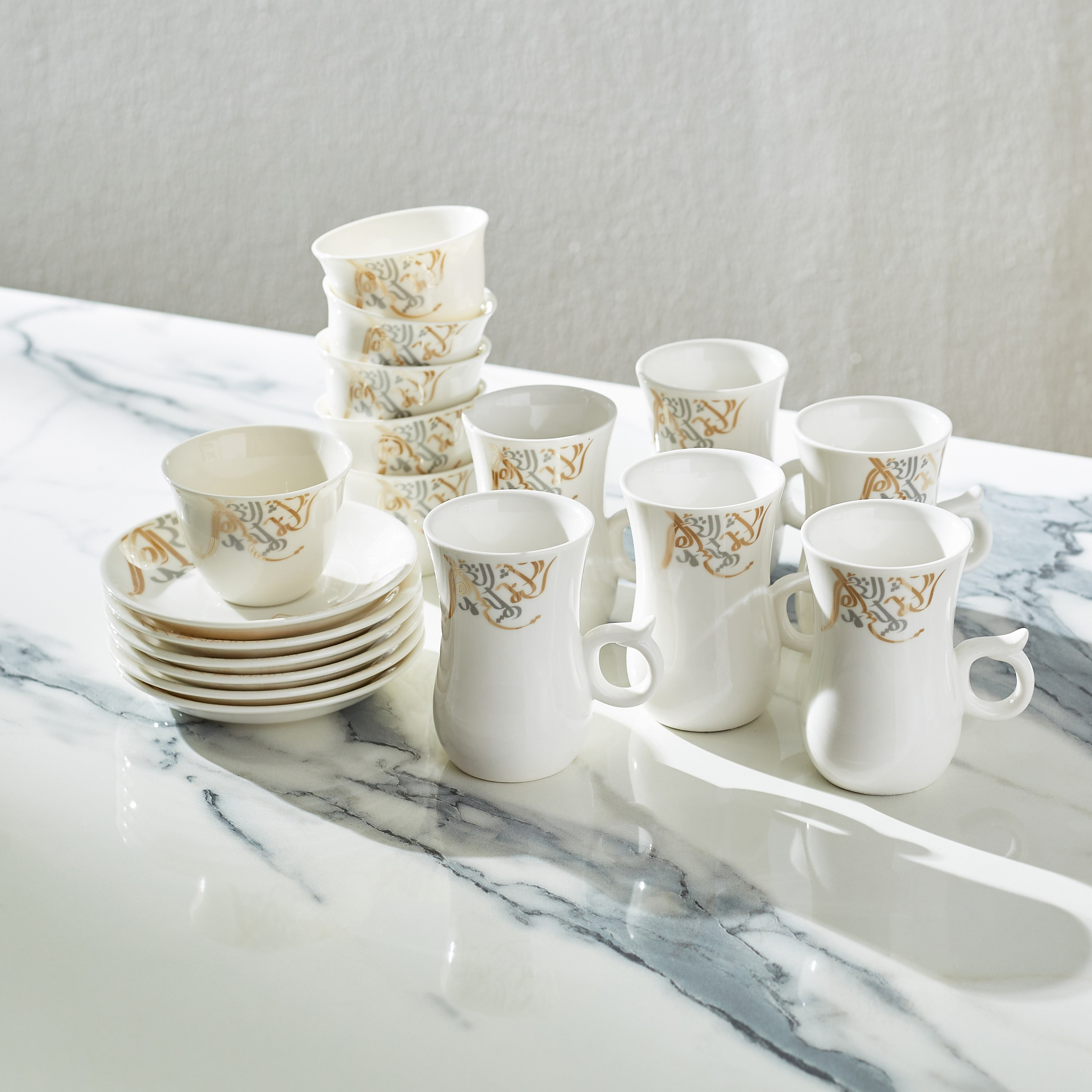 طقم فناجين إستكان وقهوة 18 قطعة من كاليجرافي-hbxhomeware-hbxkitchen-image-1