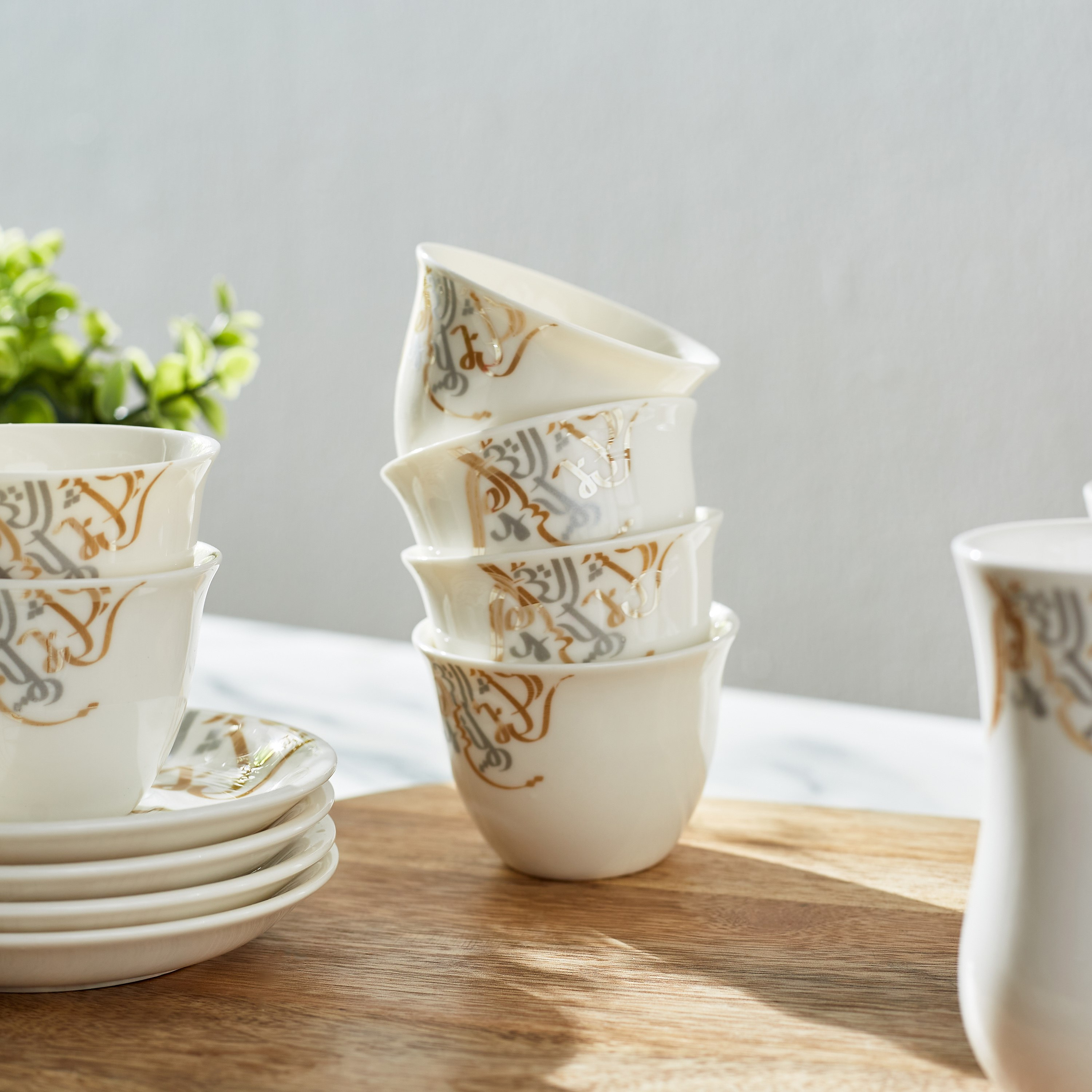 طقم فناجين إستكان وقهوة 18 قطعة من كاليجرافي-hbxhomeware-hbxkitchen-image-2