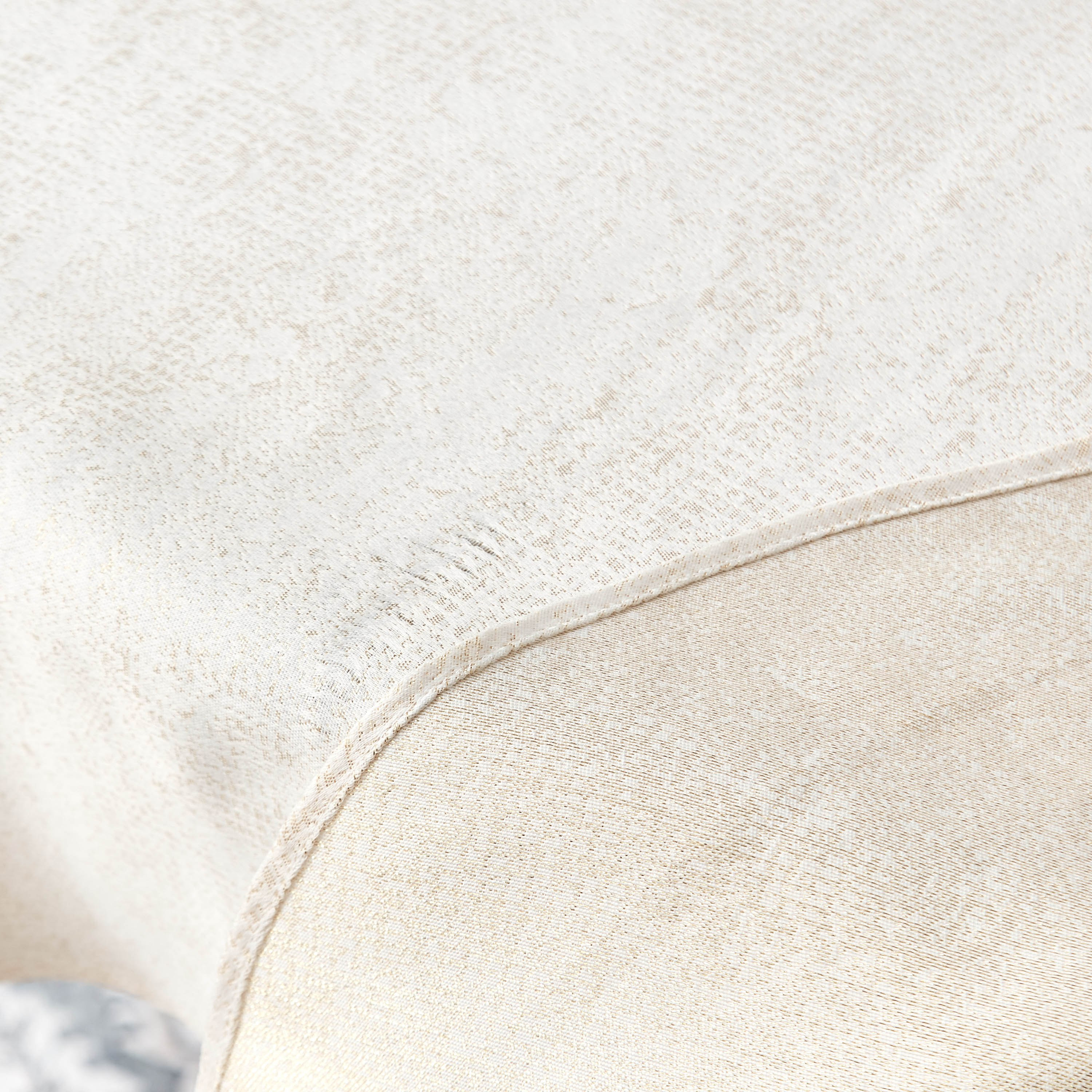 مفرش طاولة جاكارد مستدير من هاربر نابري - 140 سم-hbxdecorandfurnishings-homefurnishings-tablelinens-image-3