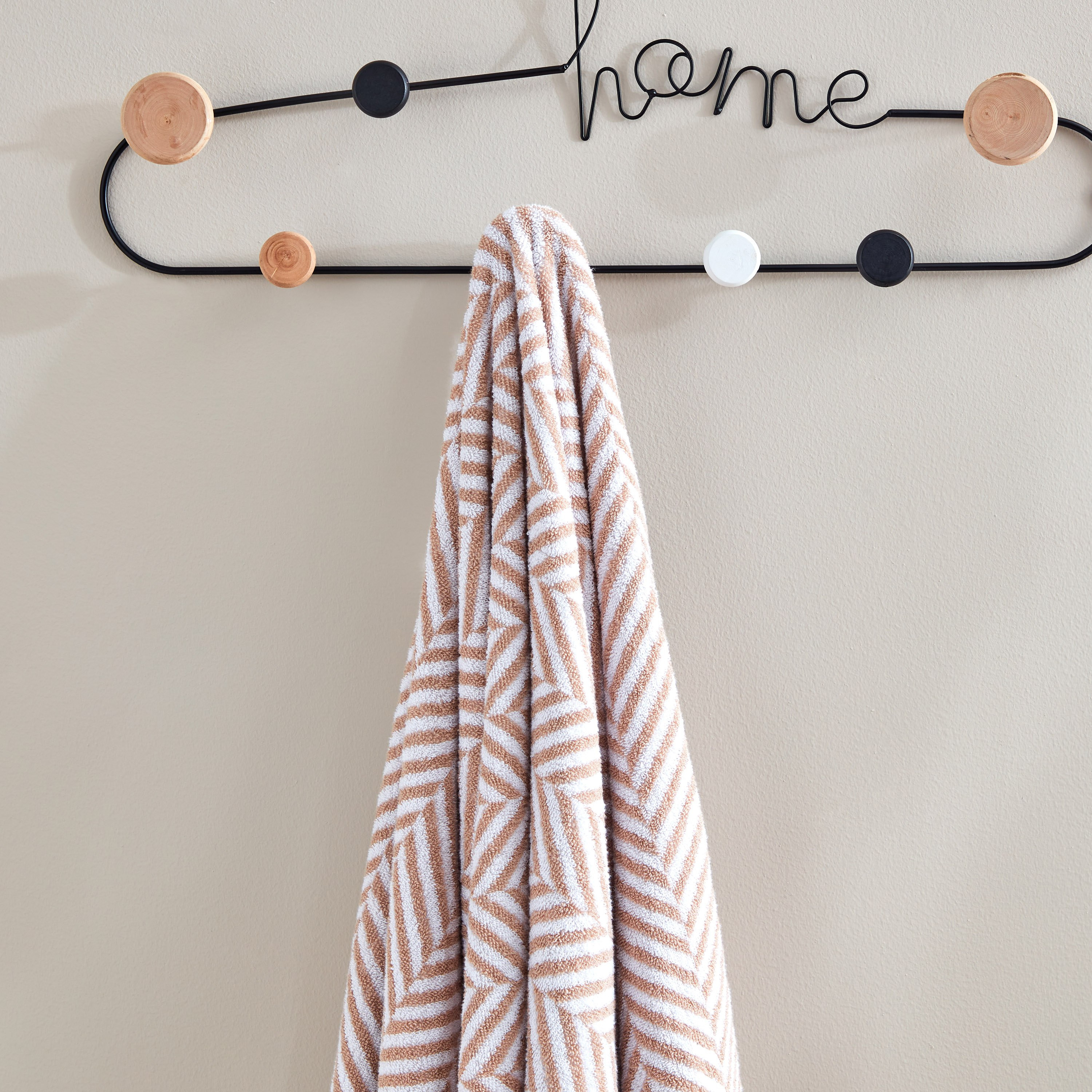 منشفة حمام قطن منقوشة من ريو - 68x136 سم-hbxbathroom-bathroomtextiles-image-2