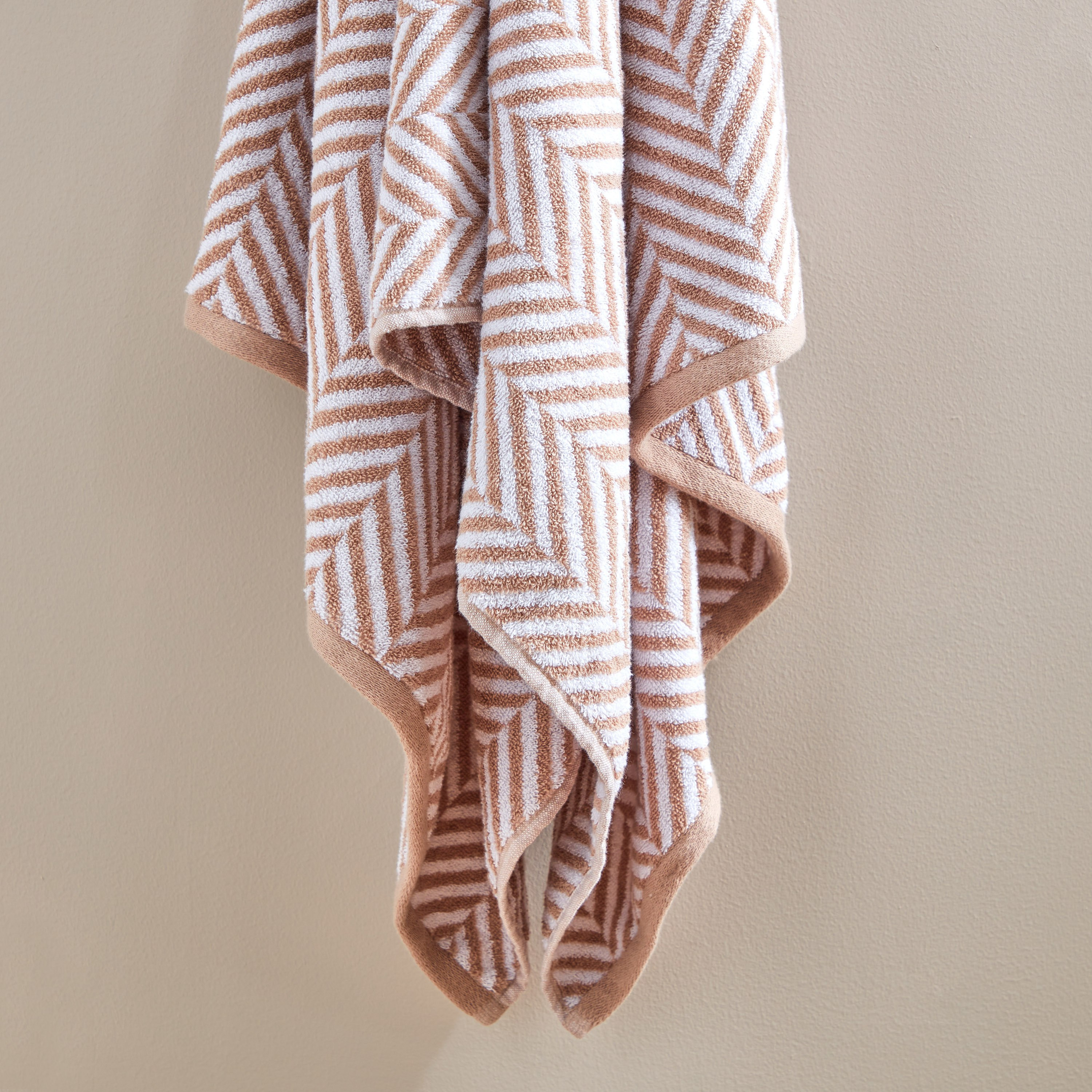منشفة حمام كبيرة قطن منقوشة من ريو - 80×150 سم-hbxbathroom-bathroomtextiles-image-3