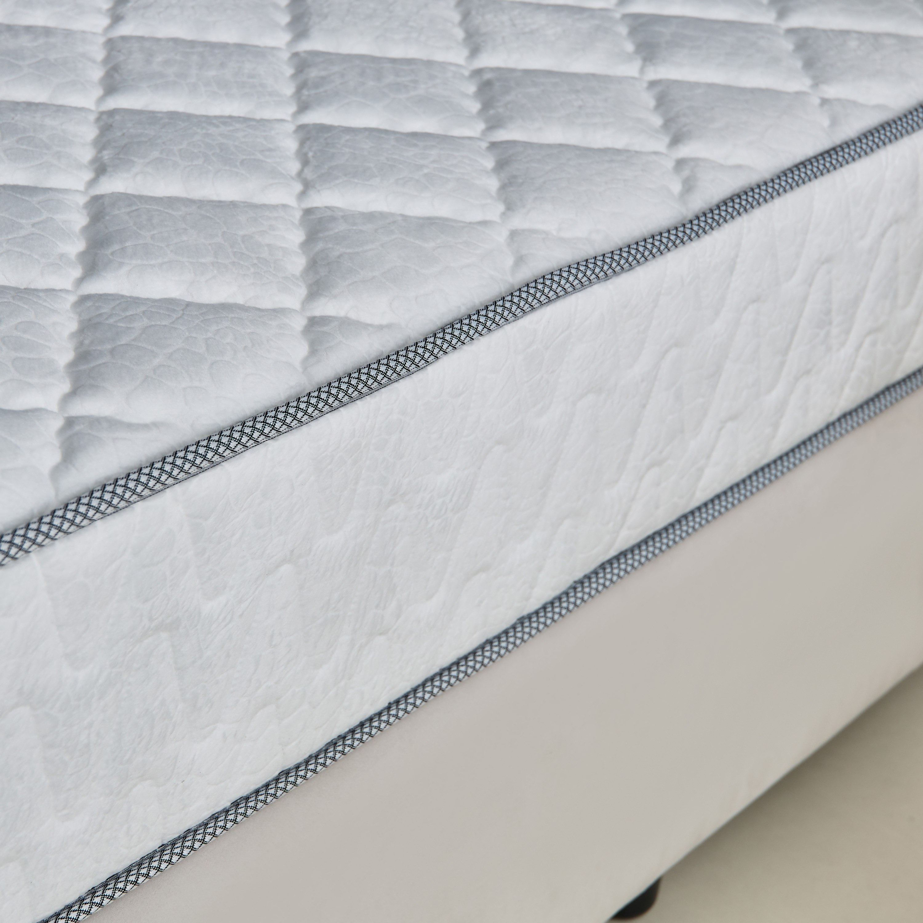 SleepNest iOrtho Latex Firm Extra Firm Rebonded Foam Mattress - 160x200x22 cm-hbxbedroom-mattresses-queen-image-8