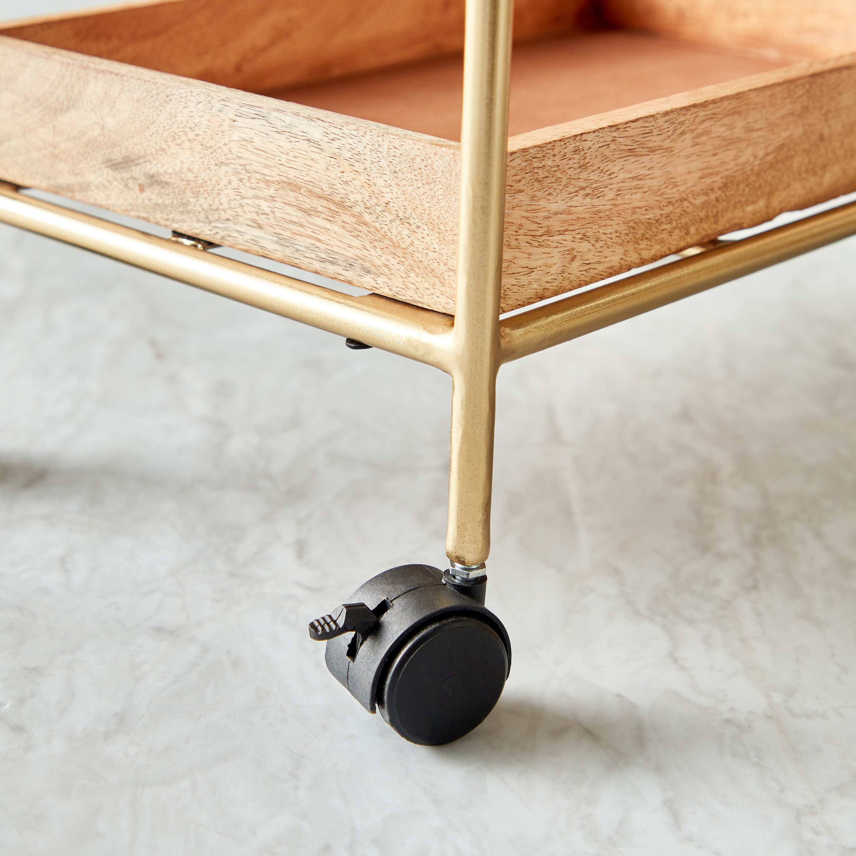 رف 3 مستويات - ساندرو من فيندرا-hbxlivingroom-tablesandstands-servingtrolleys-image-5