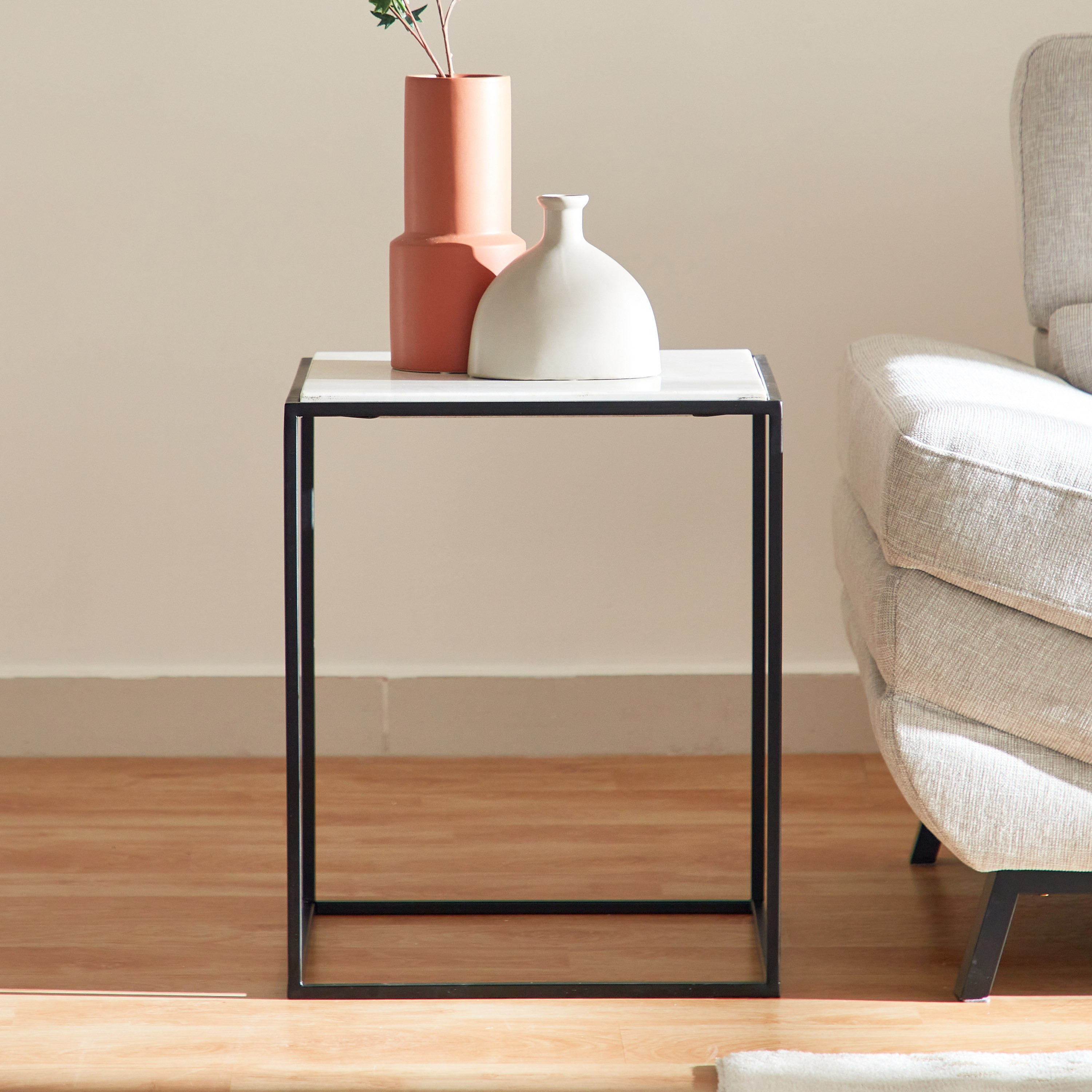 طاولة جانبية بسطح من الرخام الأصلي - إيلين من كافون-hbxfurniture-livingroom-endtables-image-3
