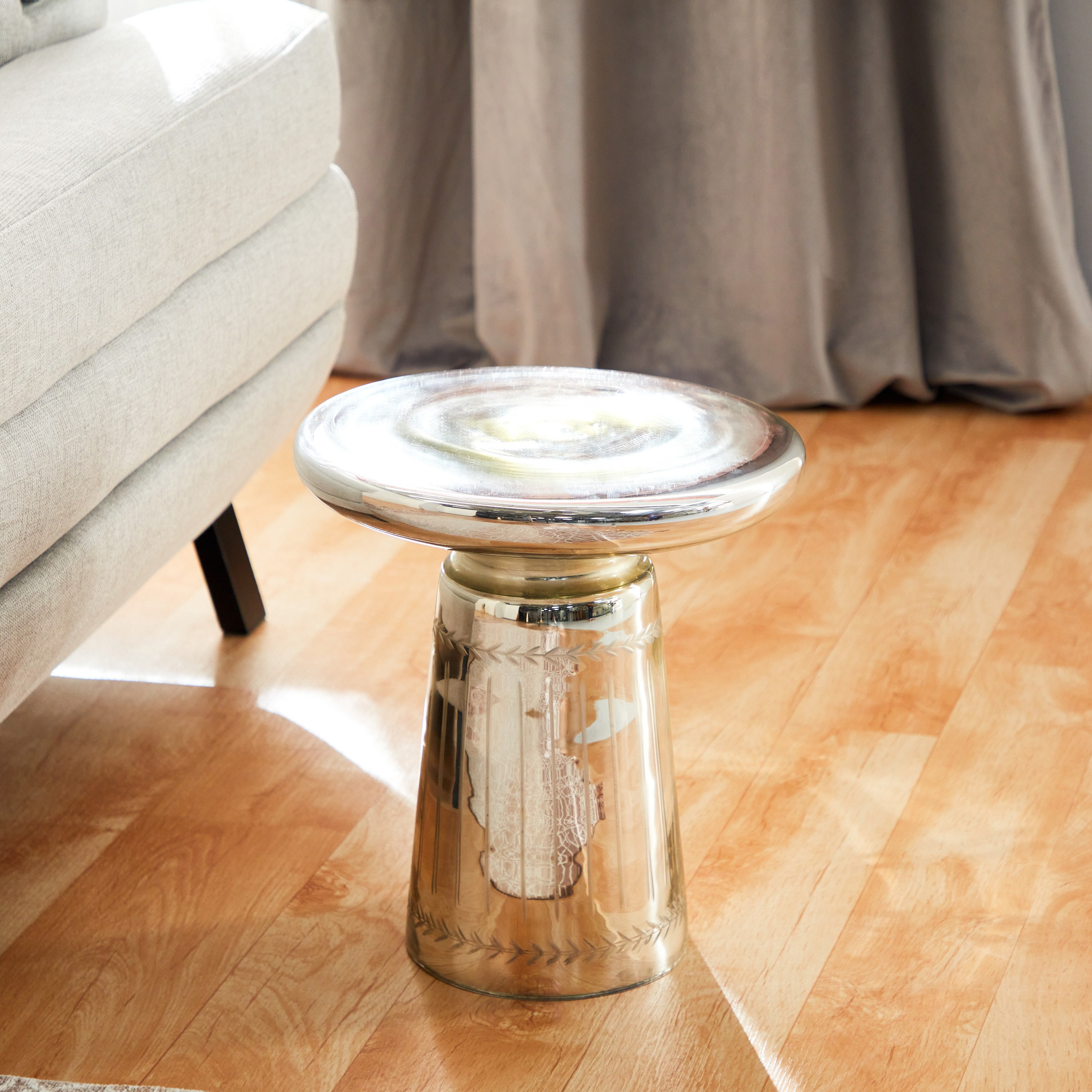 طاولة جانبية - جولوم من فيندرا-hbxfurniture-livingroom-endtables-image-2