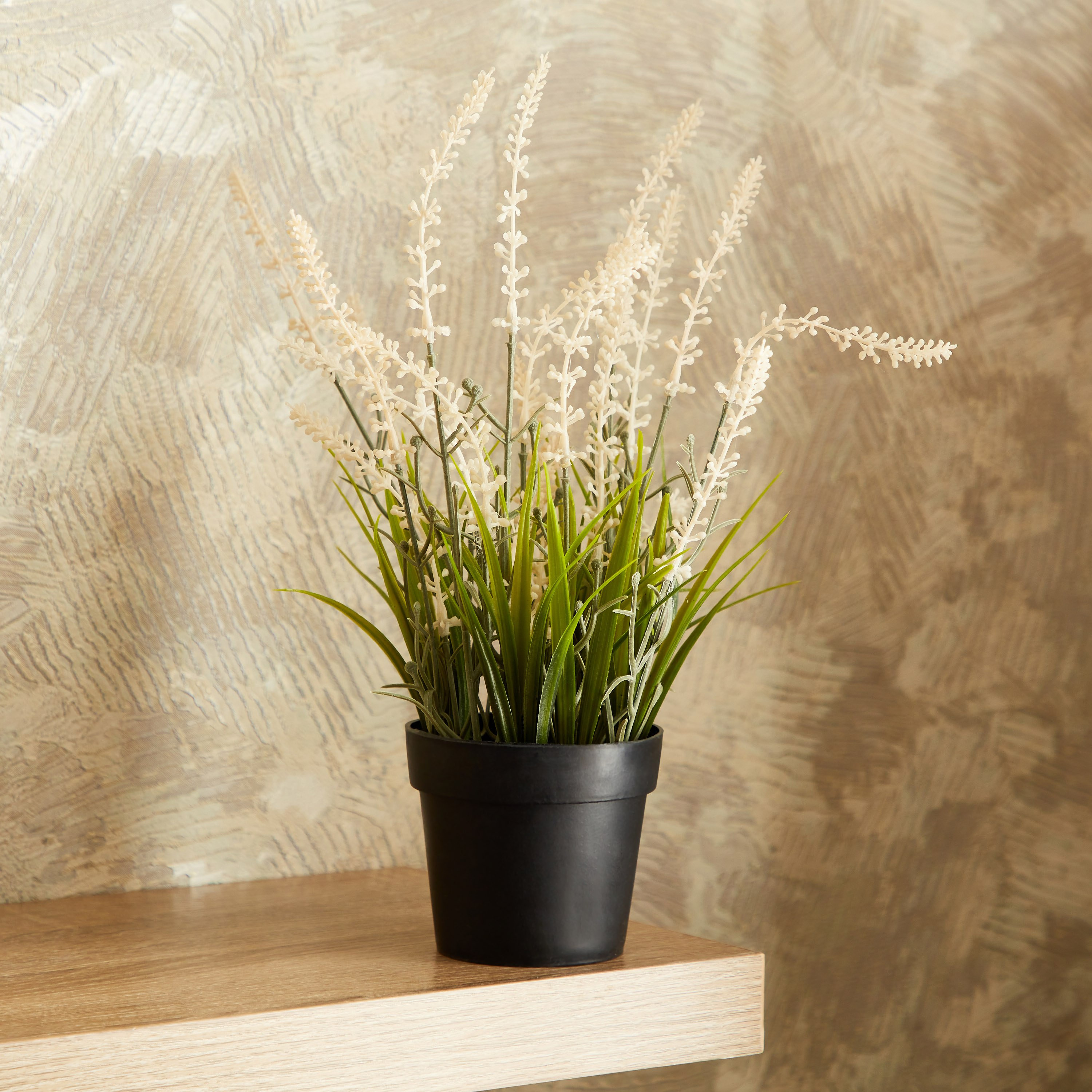 نبات لافندر صغير مع وعاء من إيدنيك - 30 سم-hbxdecorandfurnishings-homeaccessories-artificialflowersandplants-image-1