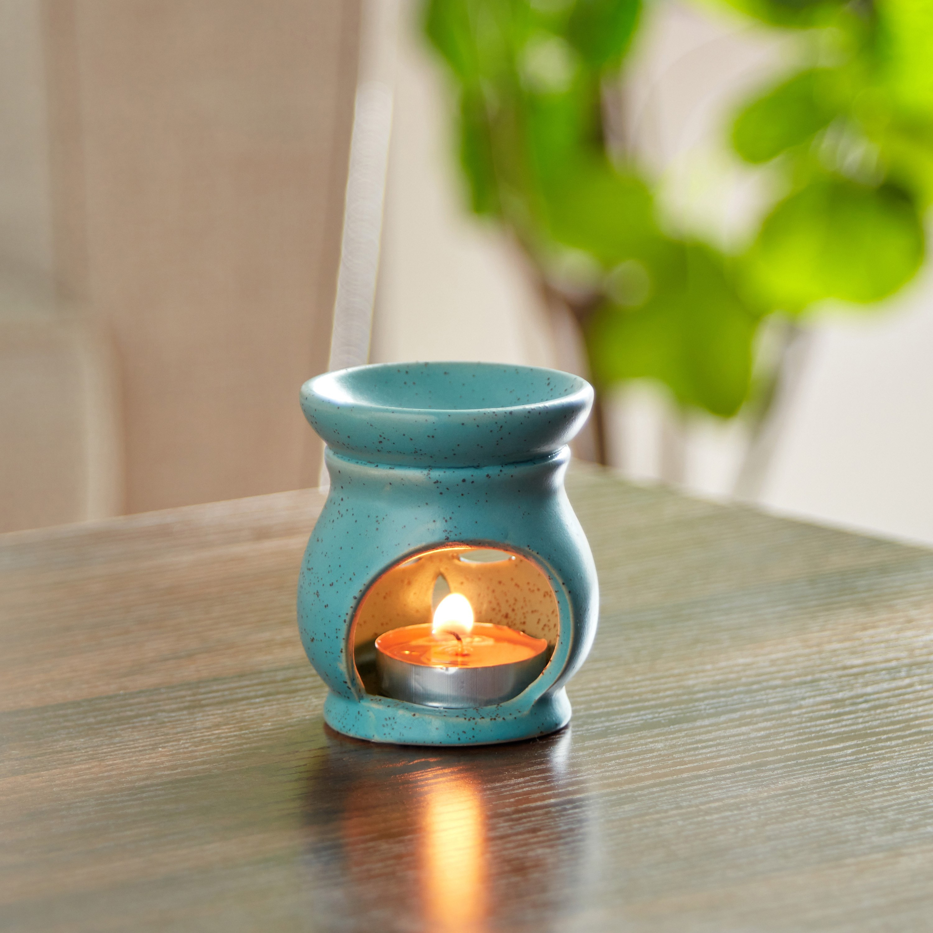 Zesty Ceramic Oil Burner - 6.5x6.5x7.5 cm-hbxhomeware-hbxdecorandfurnishings-image-1