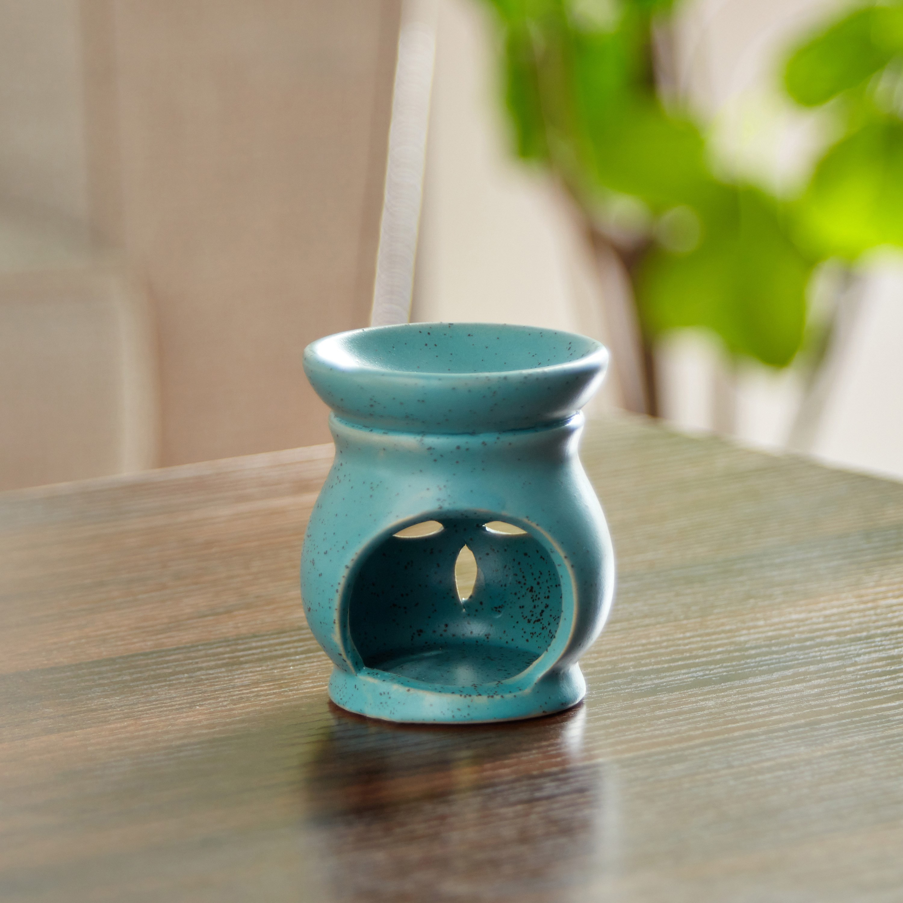 Zesty Ceramic Oil Burner - 6.5x6.5x7.5 cm-hbxhomeware-hbxdecorandfurnishings-image-2