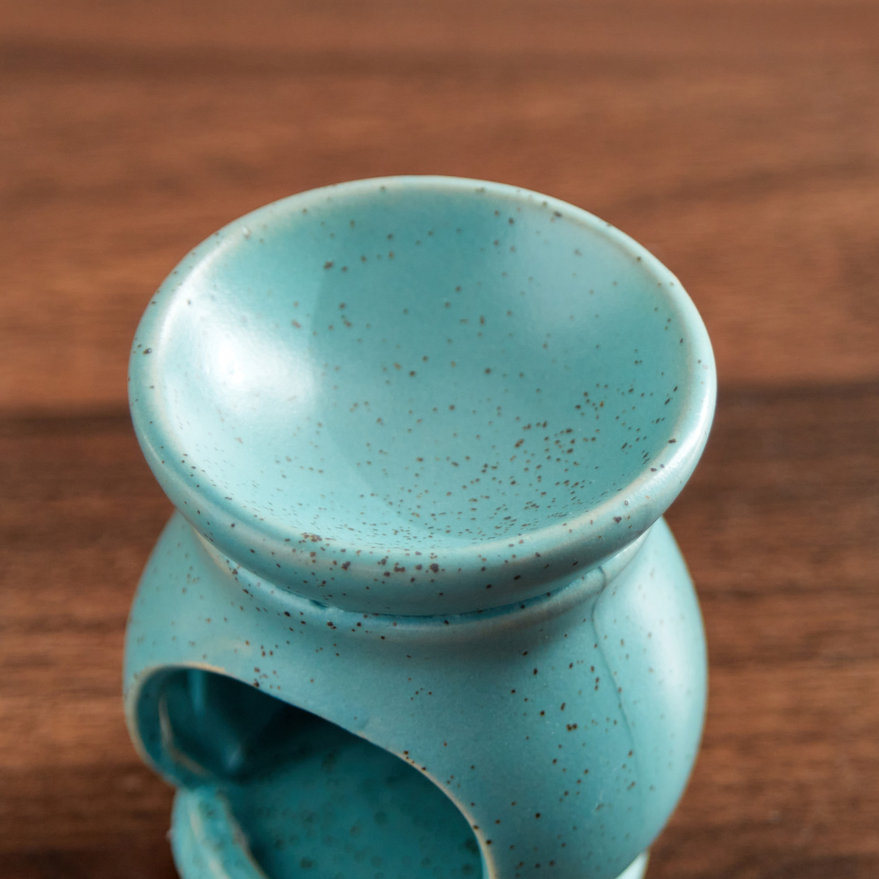 Zesty Ceramic Oil Burner - 6.5x6.5x7.5 cm-hbxhomeware-hbxdecorandfurnishings-image-4