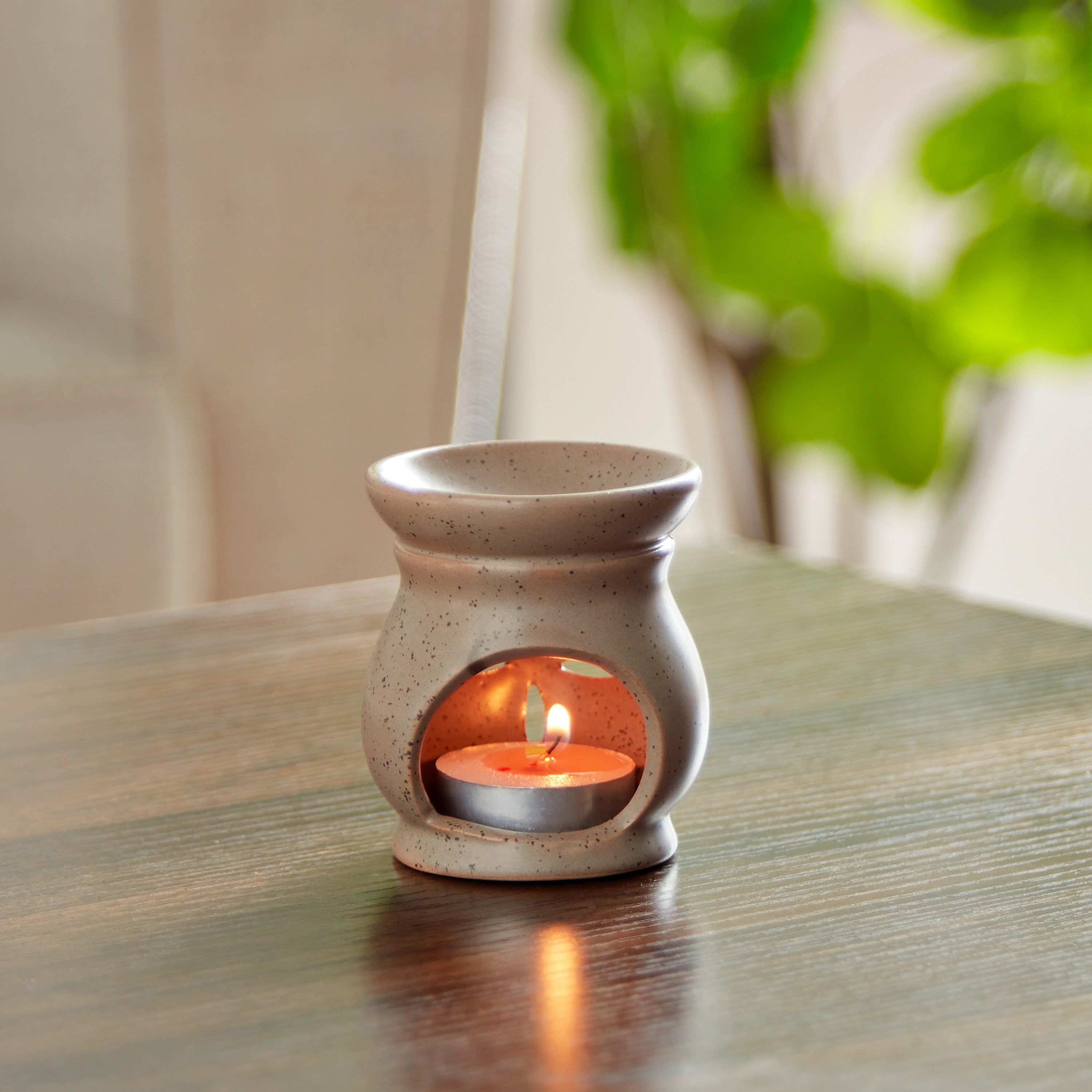 Zesty Ceramic Oil Burner - 6.5x6.5x7.5 cm-hbxhomeware-hbxdecorandfurnishings-image-1