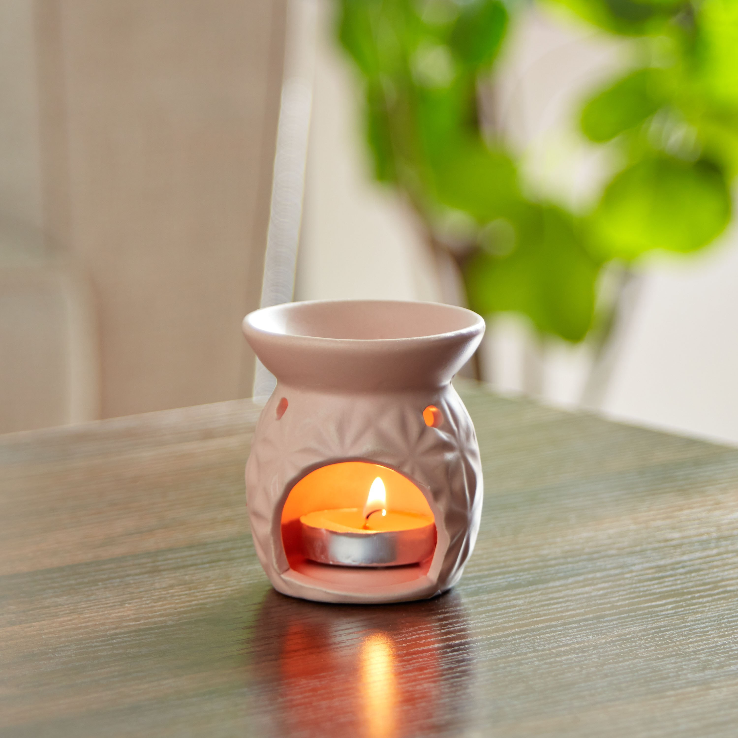 Zesty Ceramic Oil Burner - 6.5x6.5x8 cm-hbxhomeware-hbxdecorandfurnishings-image-1
