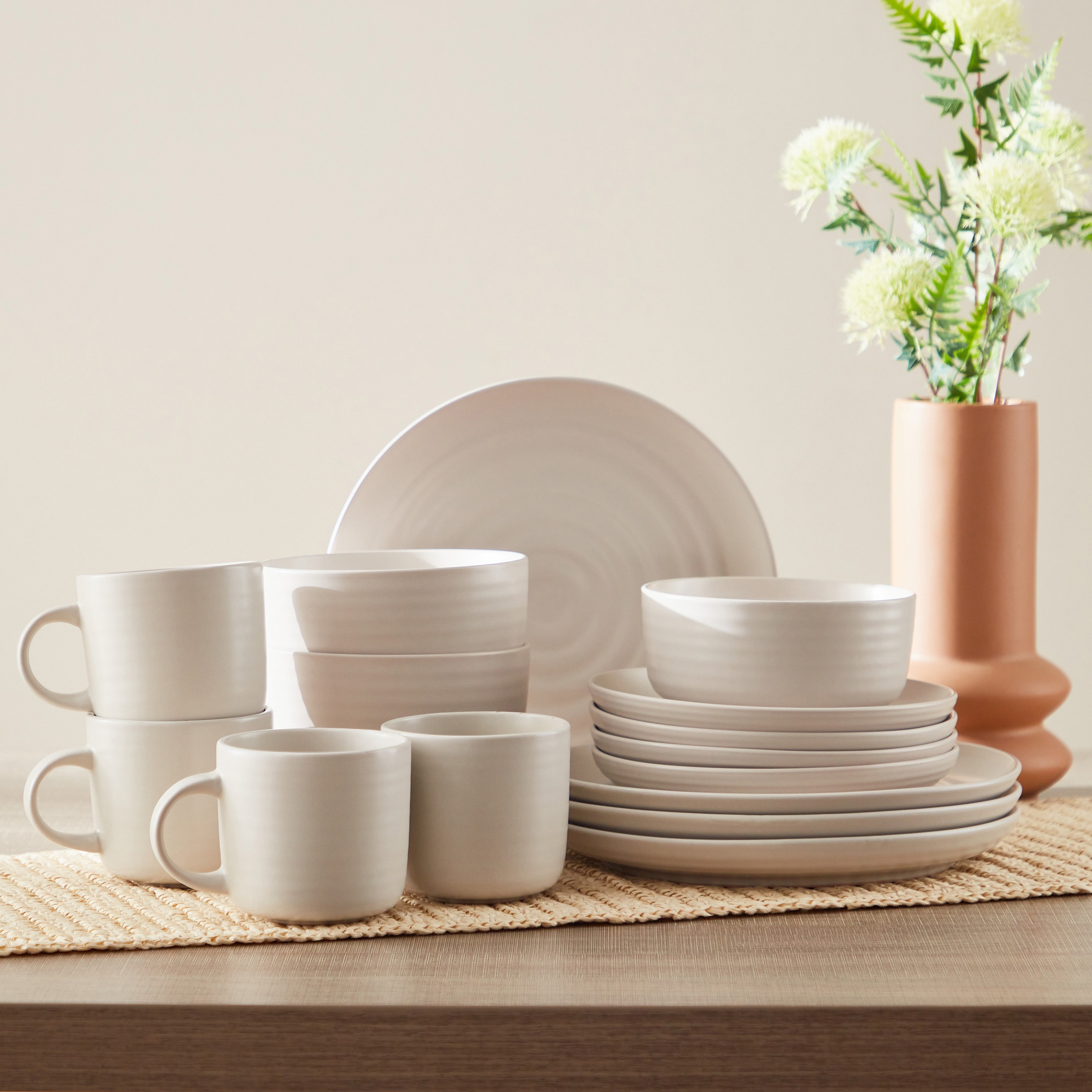 16 piece online crockery sets