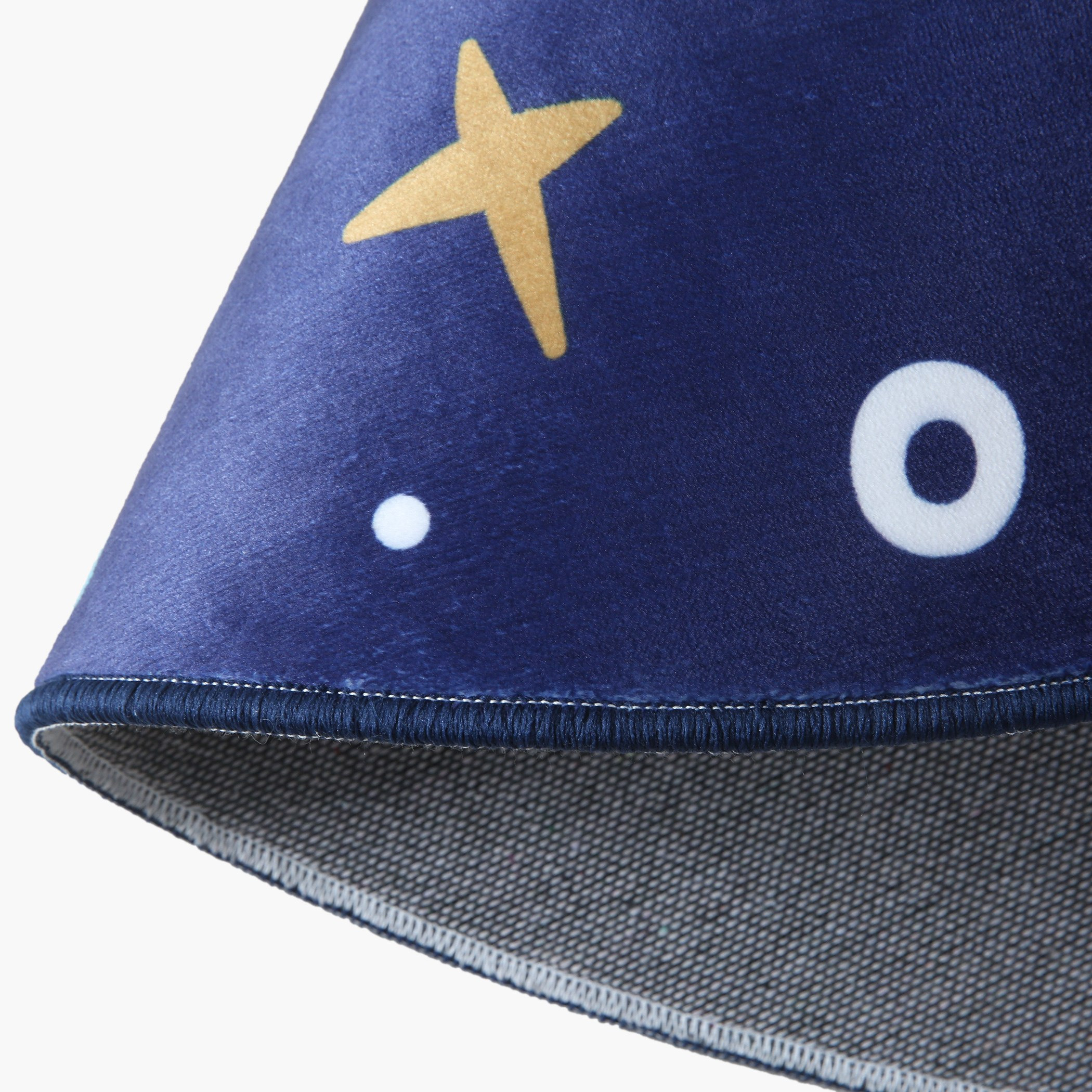 سجادة فلانيل مستديرة بطبعات من بن - 120 سم-hbxhomeware-hbxkidsandyouth-image-5