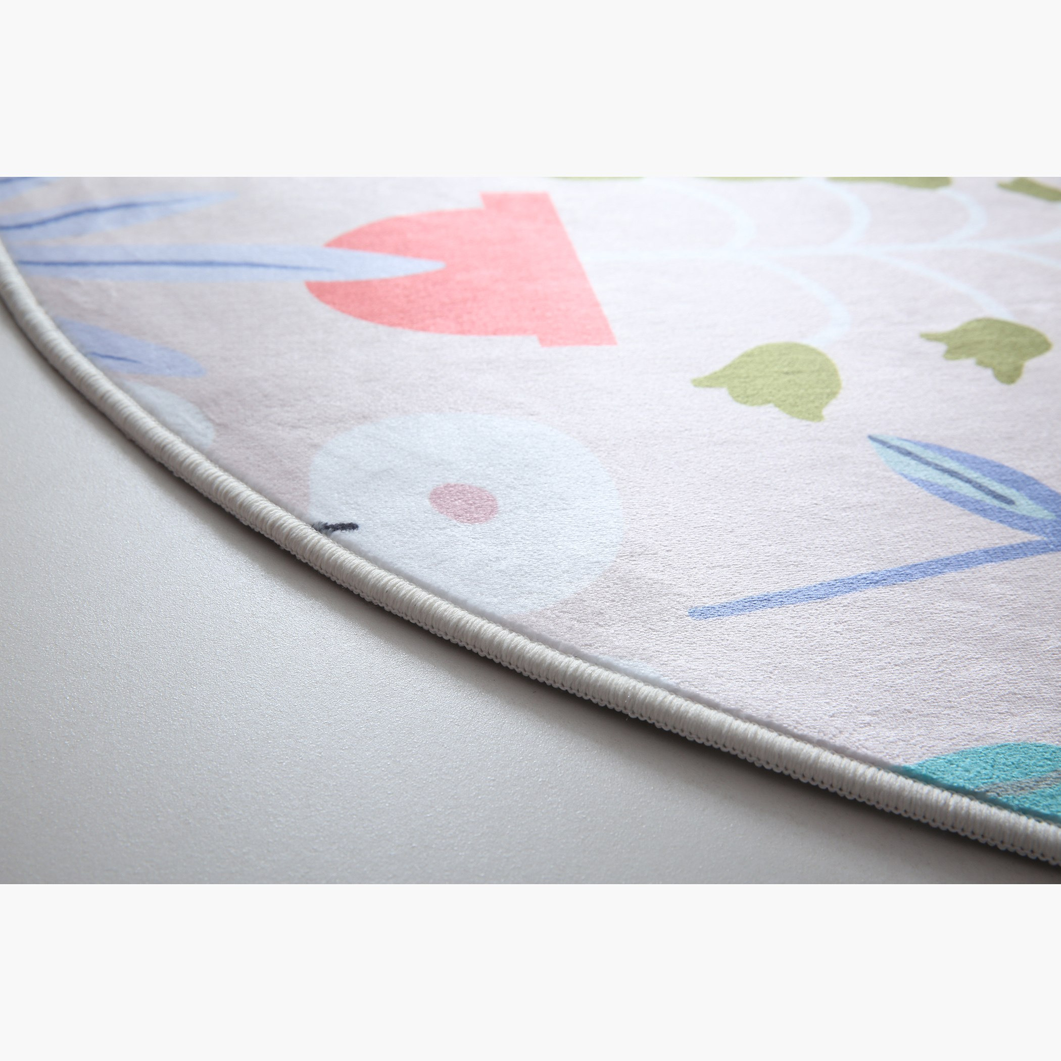 سجادة فلانيل مستديرة بطبعات من بن - 120 سم-hbxhomeware-hbxkidsandyouth-image-4