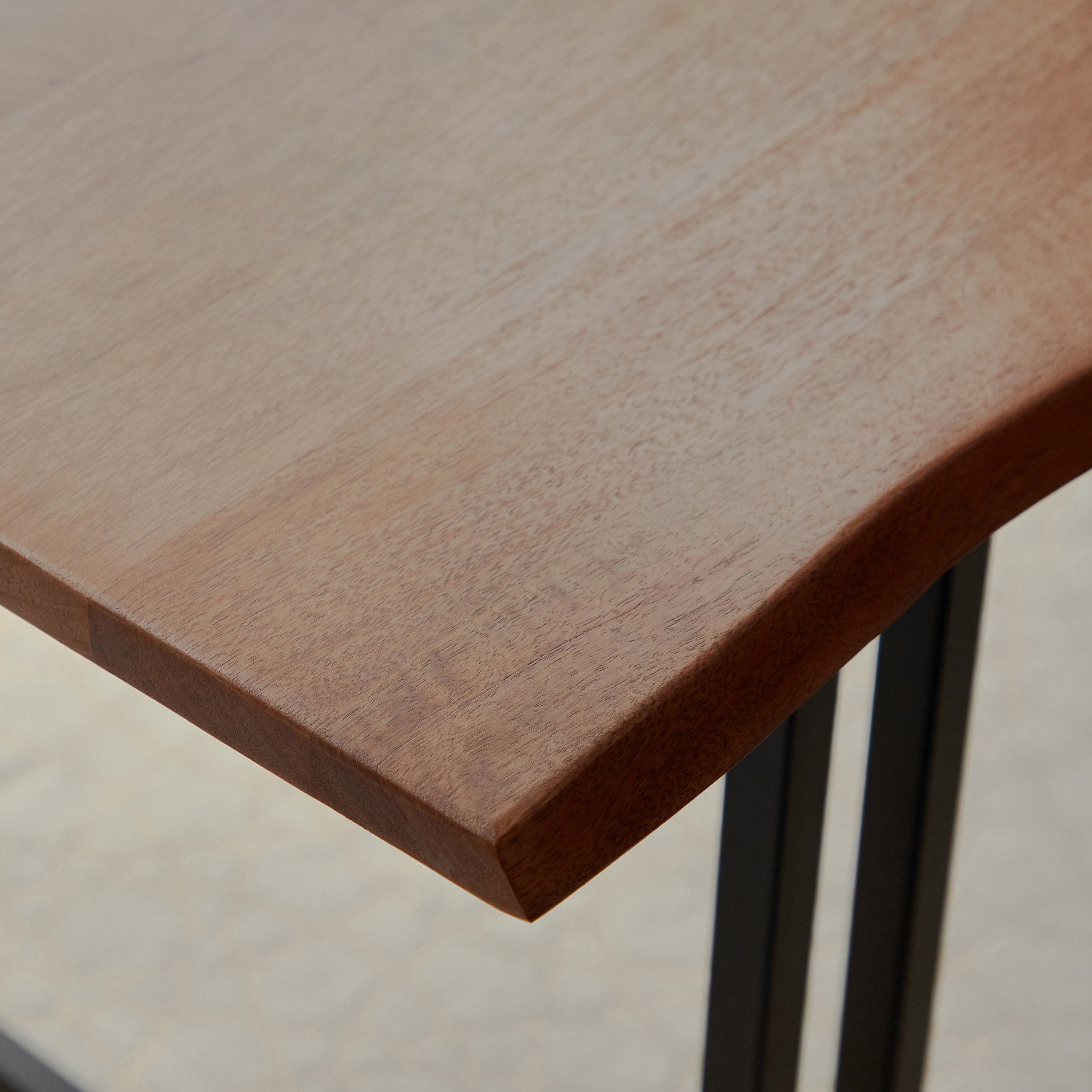 طاولة سفرة لـ6 مقاعد من الخشب الصلب - مونتانا لايف إيدج من فيندرا-hbxdiningroom-diningtablesandsets-diningtables-sixseater-image-7