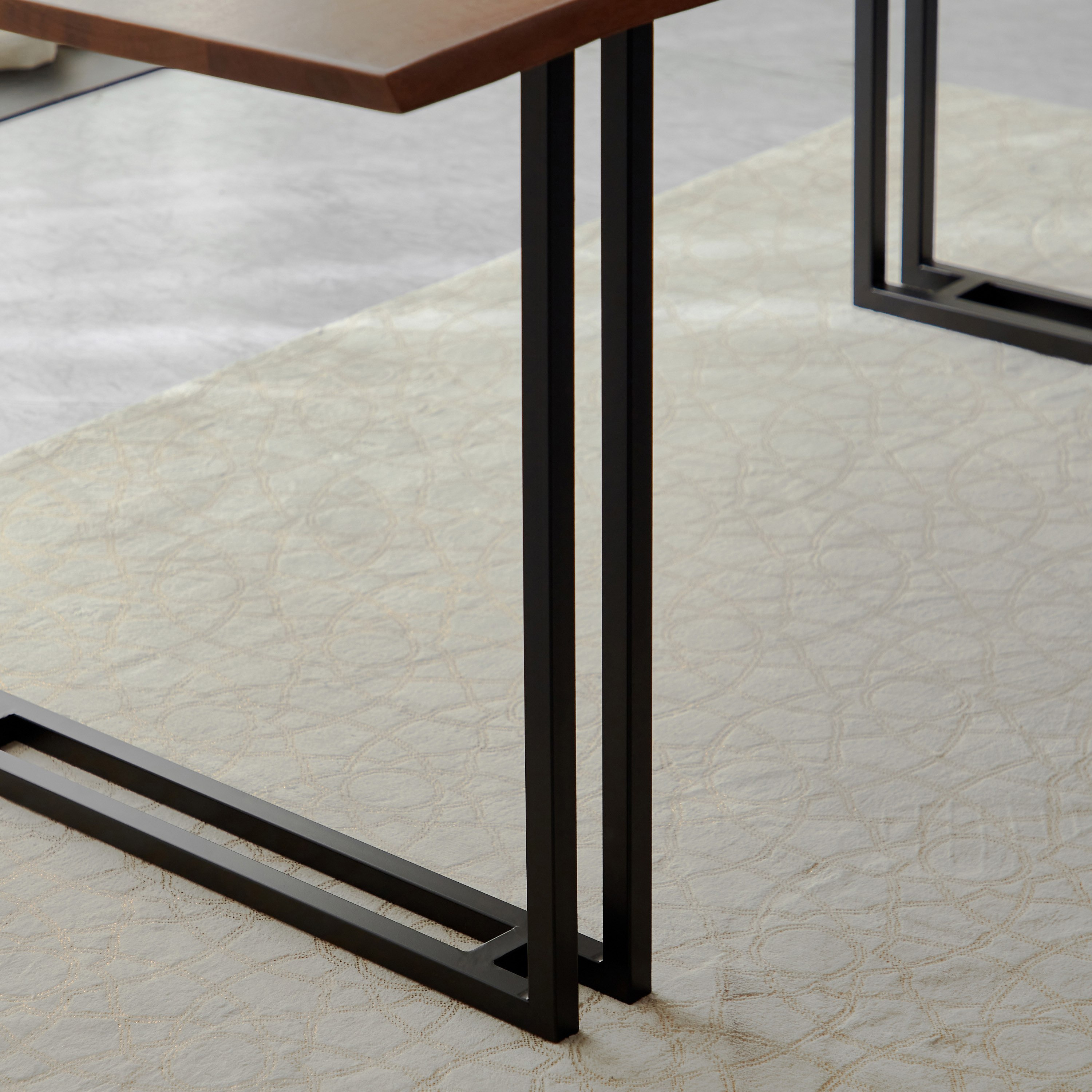 طاولة سفرة لـ6 مقاعد من الخشب الصلب - مونتانا لايف إيدج من فيندرا-hbxdiningroom-diningtablesandsets-diningtables-sixseater-image-8
