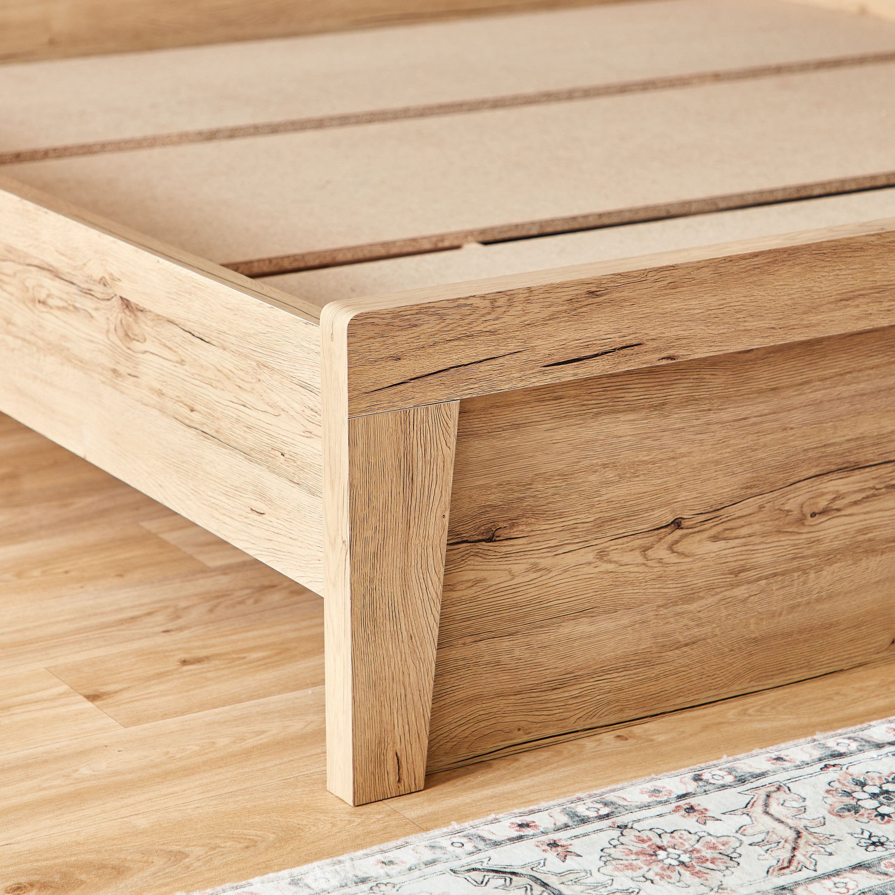 طقم غرفة نوم كينج 4 قطع - برايم من موڤو - 180x200 سم-hbxbedroom-bedsandbedsets-bedroomsets-king-image-6