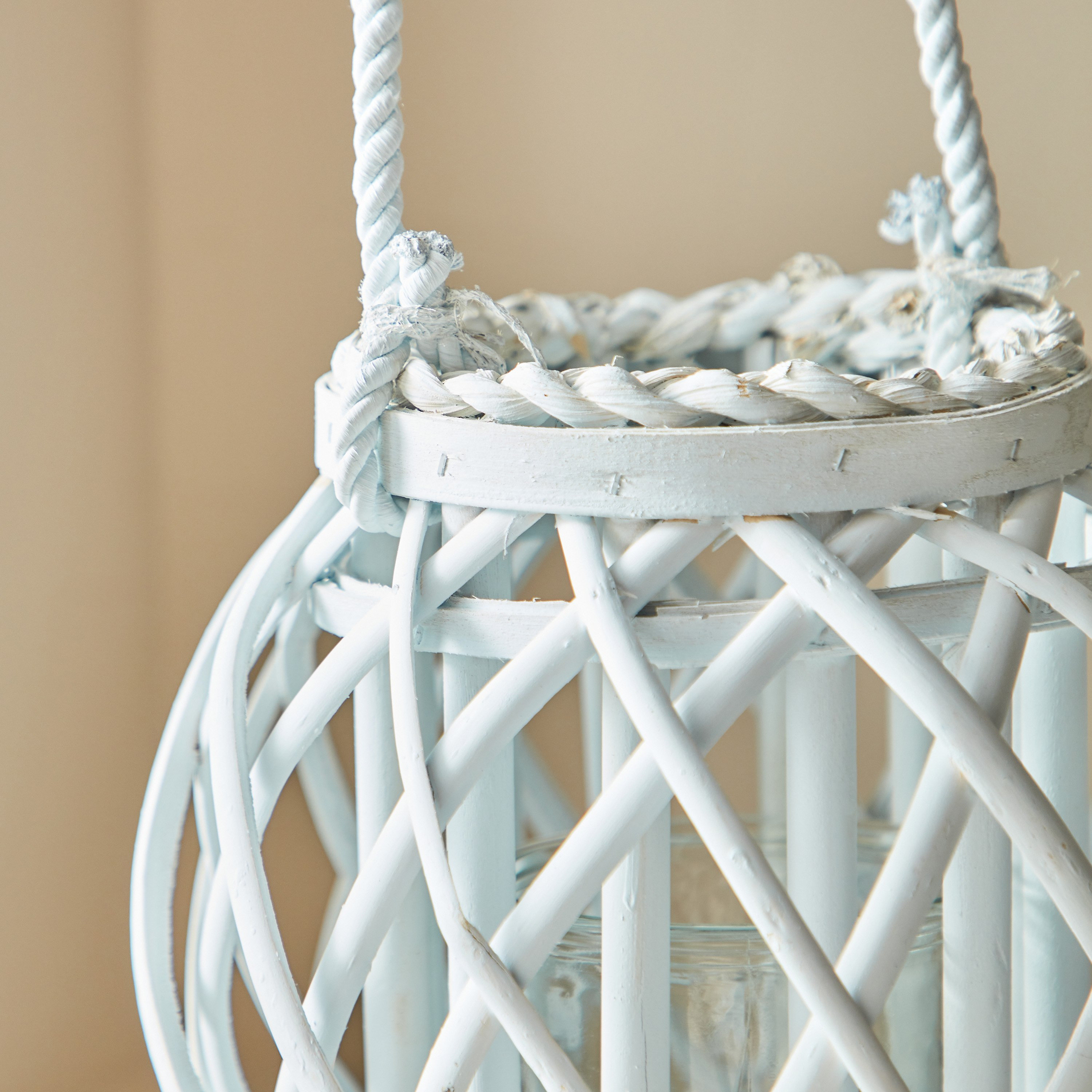فانوس من الصفصاف مع حامل شموع فوتيف زجاج من فيرا-ويلا - 14x14x21 سم-hbxdecorandfurnishings-homeaccessories-lanterns-image-3