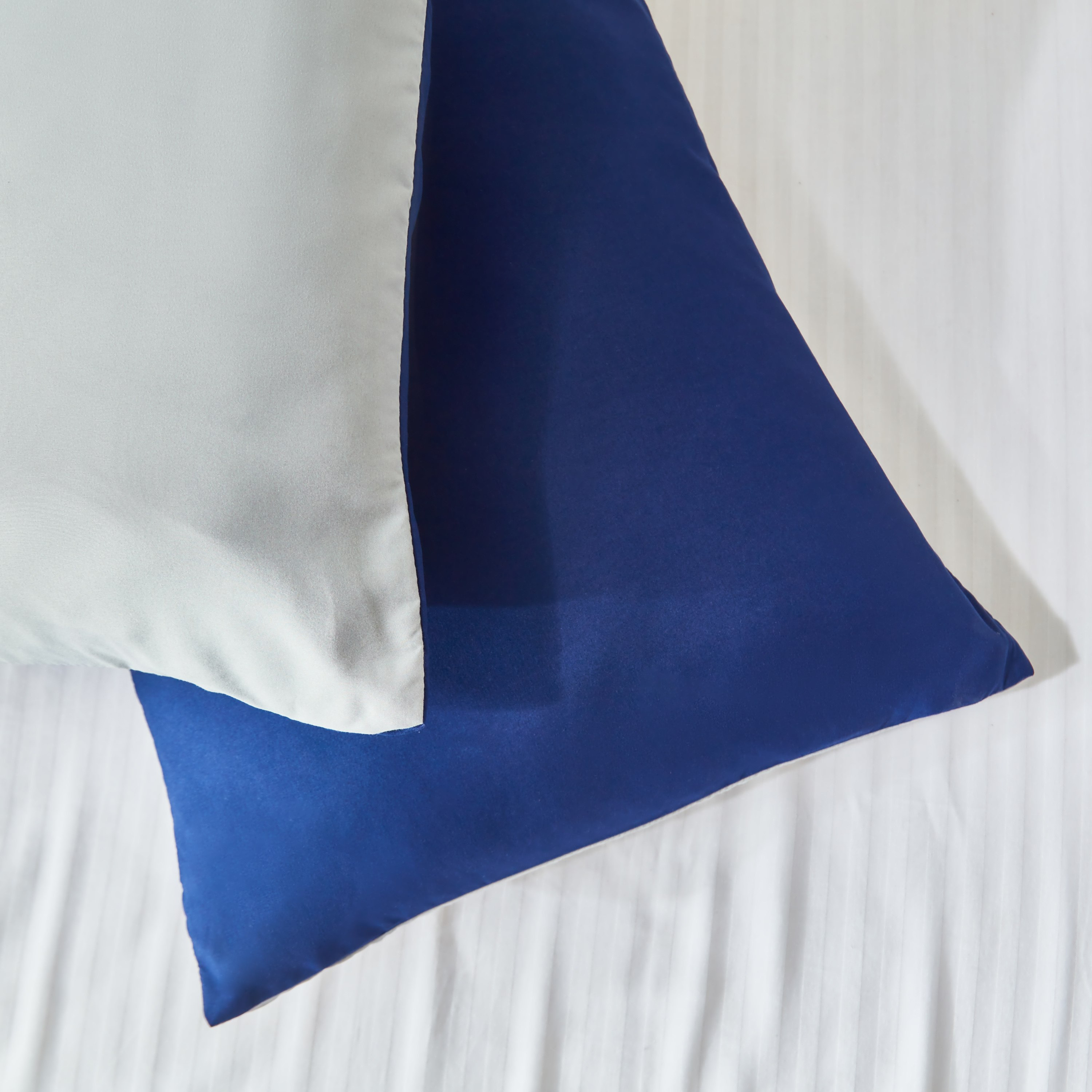 طقم غطاء وسادة من ألياف دقيقة على الوجهين قطعتين من فيرا - 50x75 سم-hbxhomeware-hbxkidsandyouth-image-5