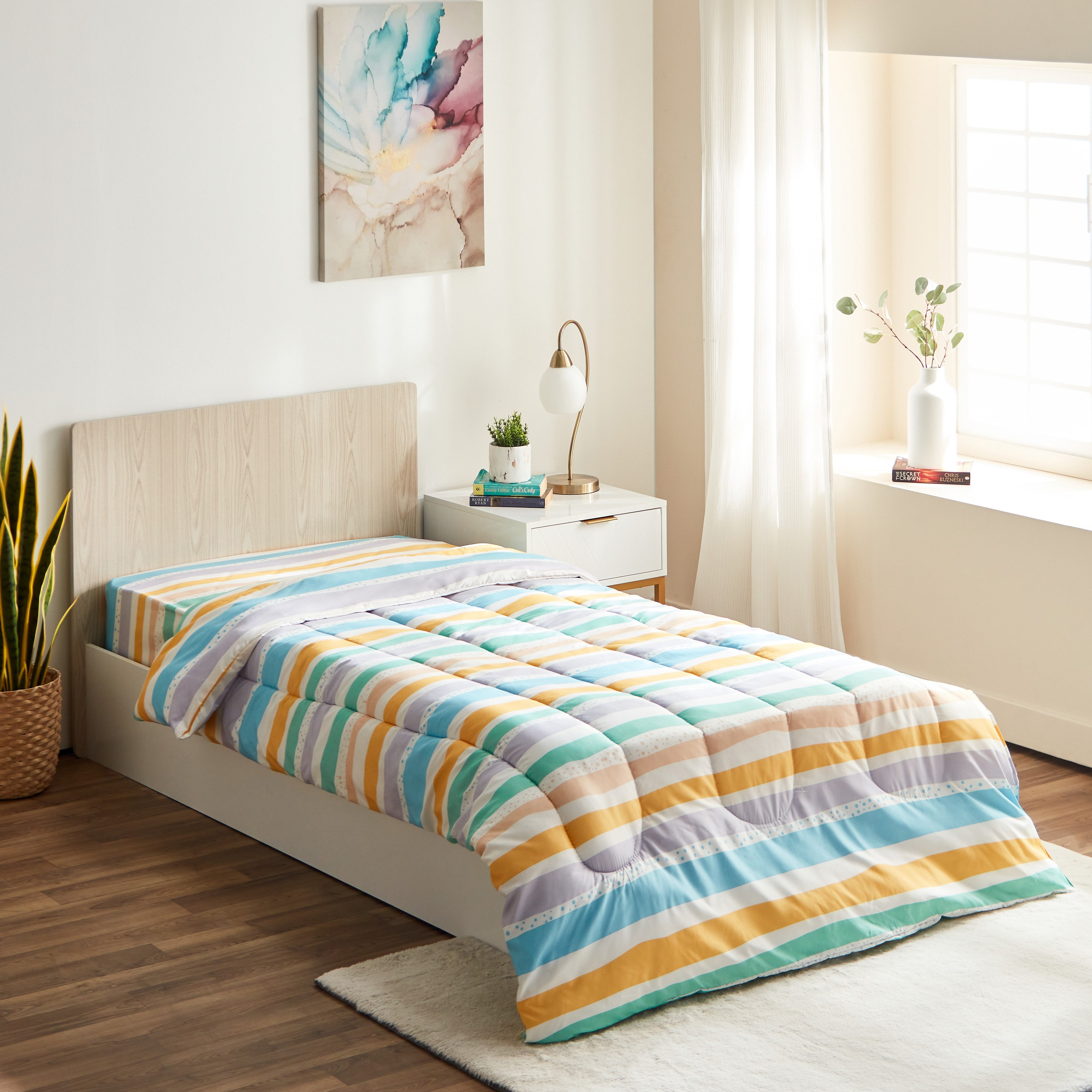 لحاف فردي من الألياف الدقيقة ويفز من نورا - 135x220 سم-hbxhomeware-hbxkidsandyouth-image-1