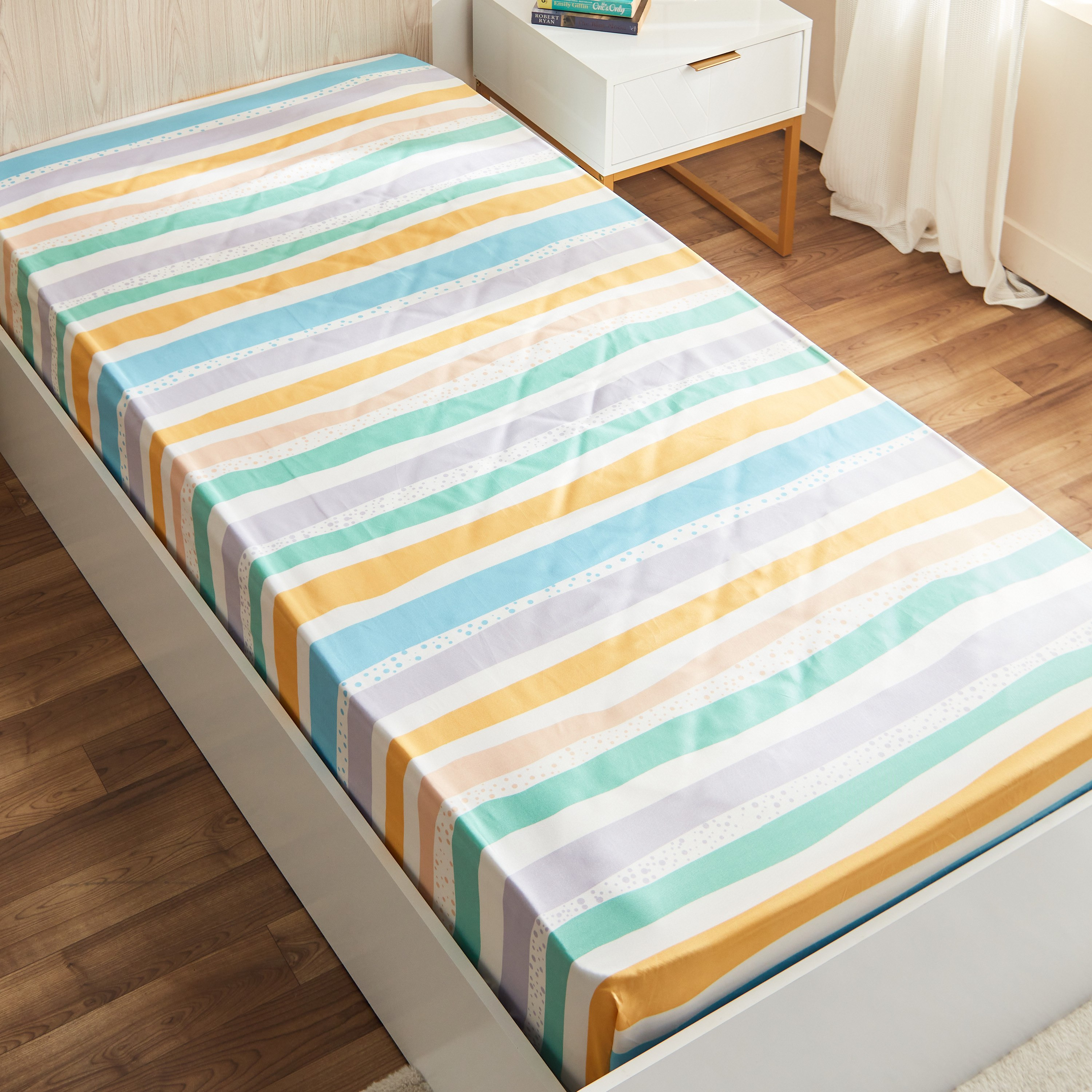 شرشف مطاطي فردي من الألياف الدقيقة ويفز من نورا - 90x190+25 سم-hbxhomeware-hbxkidsandyouth-image-3