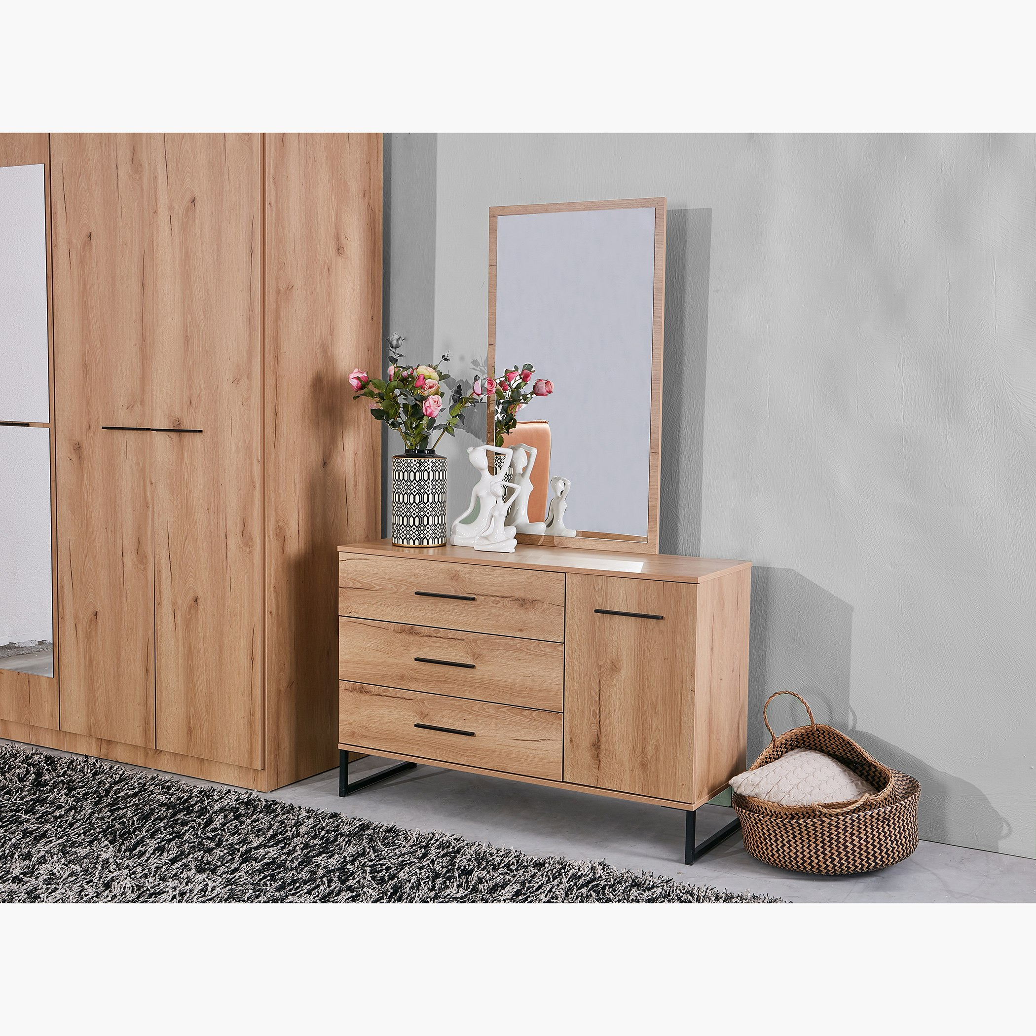 مرآة دون طاولة تزيين من أوربان-hbxfurniture-bedroom-dressersandmirrors-image-5