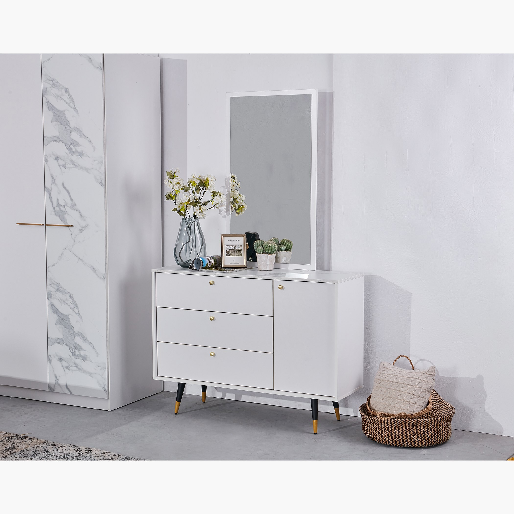 مرآة دون طاولة تزيين ماستر من مارلو-hbxfurniture-bedroom-dressersandmirrors-image-3