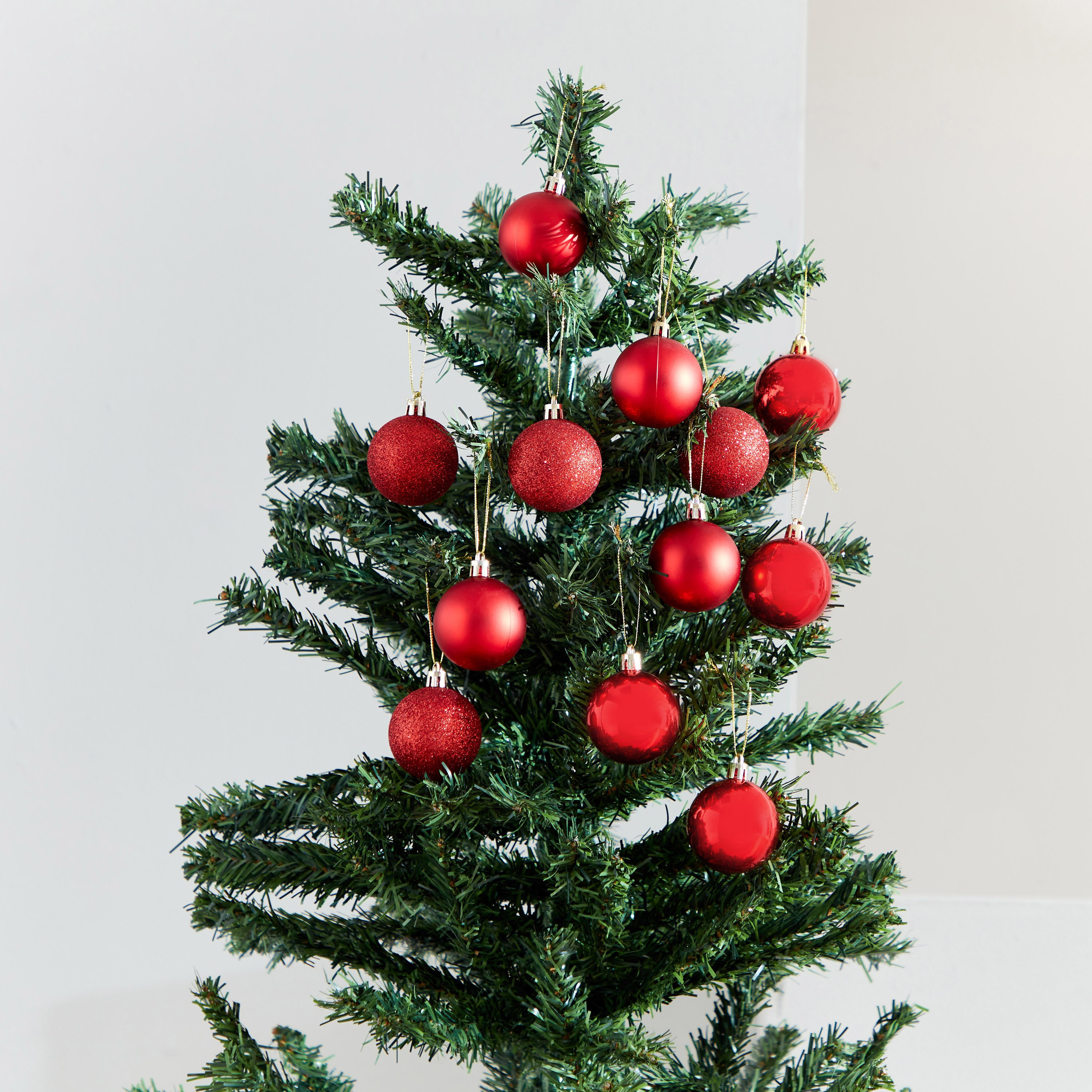 Eve Chamdol 12-Piece Baubles Set -16x10x55 cm-hbxdecorandfurnishings-homeaccessories-novelties-image-1
