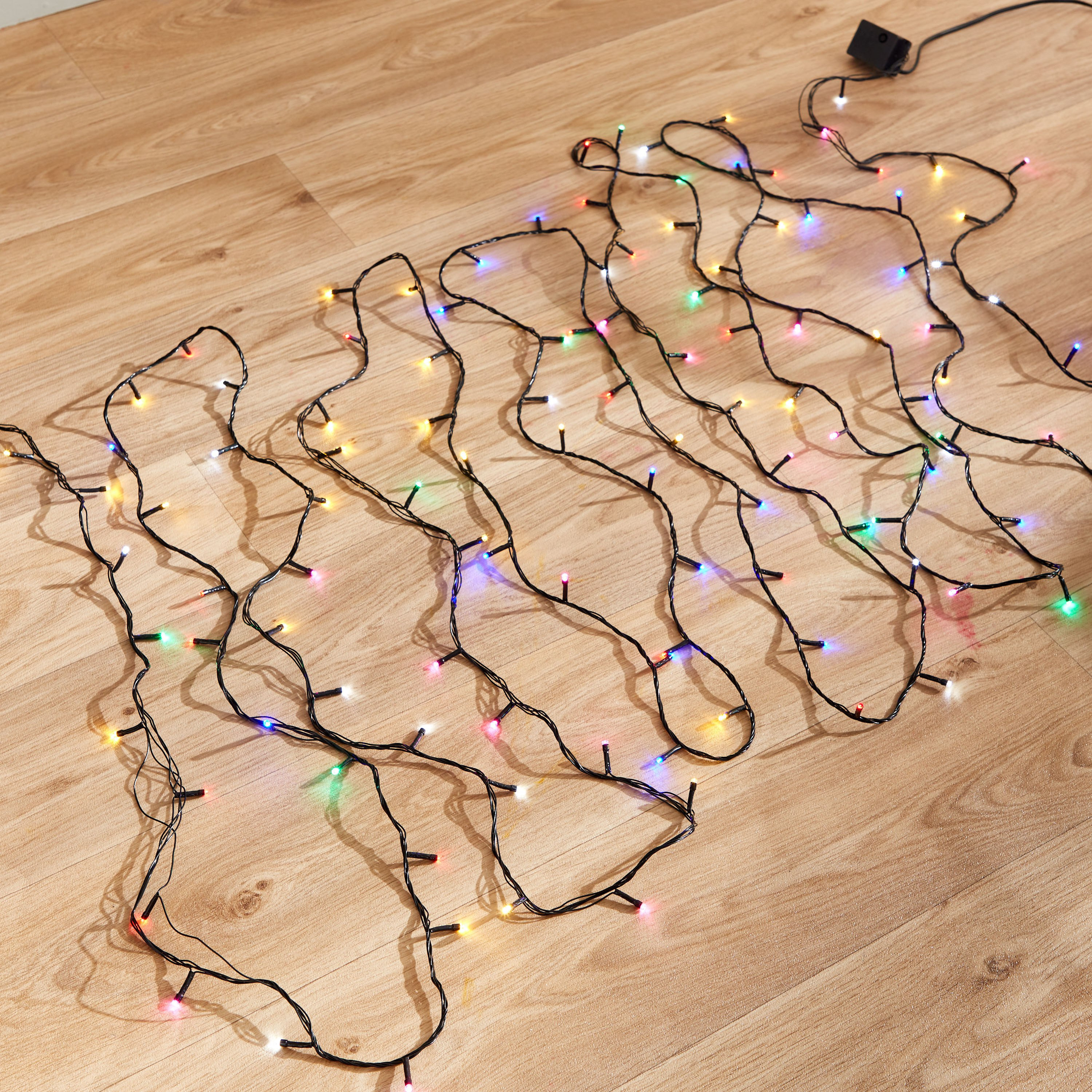 شريط إضاءة بـ120 مصباح إل إي دي شامدول من إيف - 10x10x12 سم-hbxhomeware-lighting-decorativesandstringlights-image-1