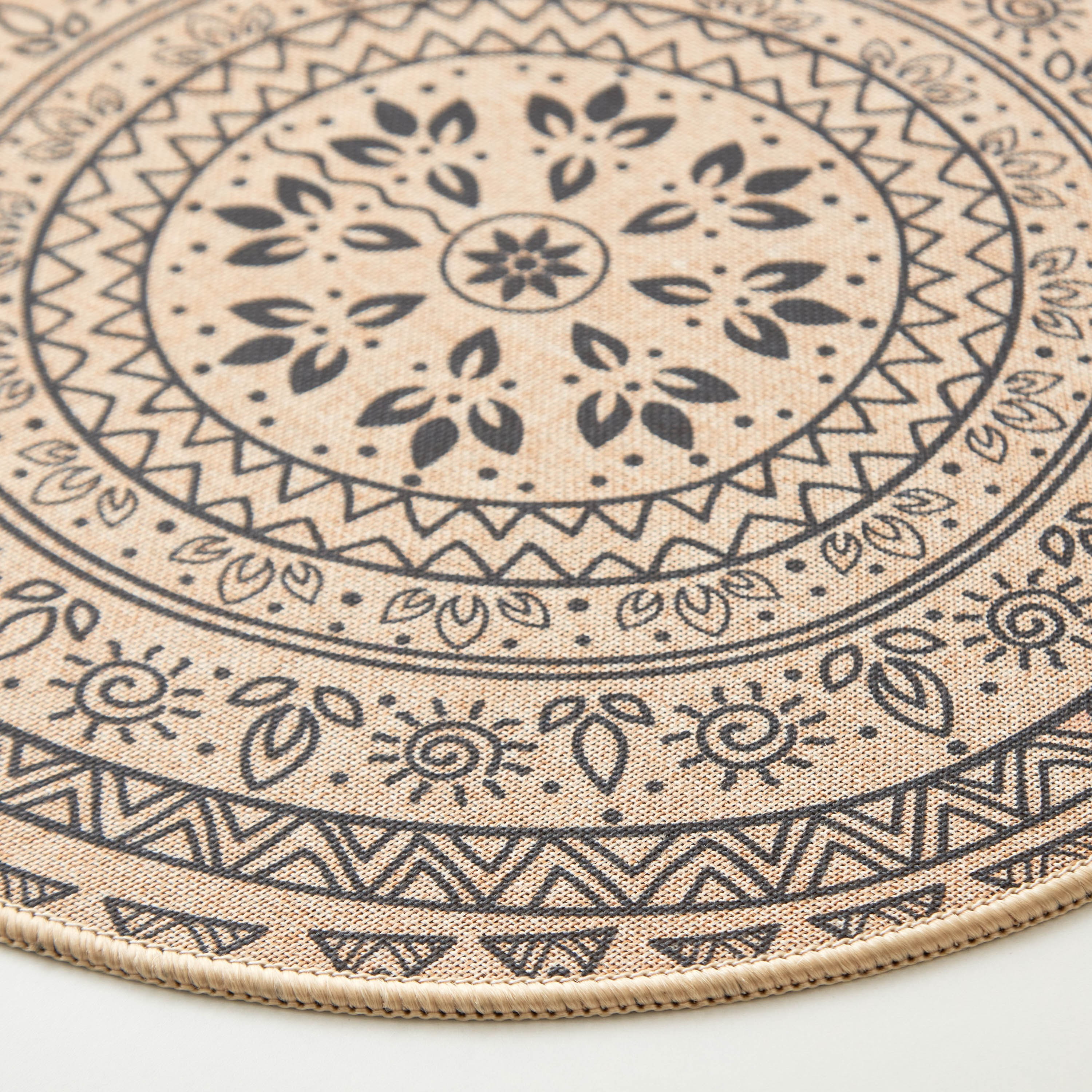 لبادة صحون مطاطية من إندو سامارا - 38 سم-hbxdecorandfurnishings-homefurnishings-tablelinens-image-3