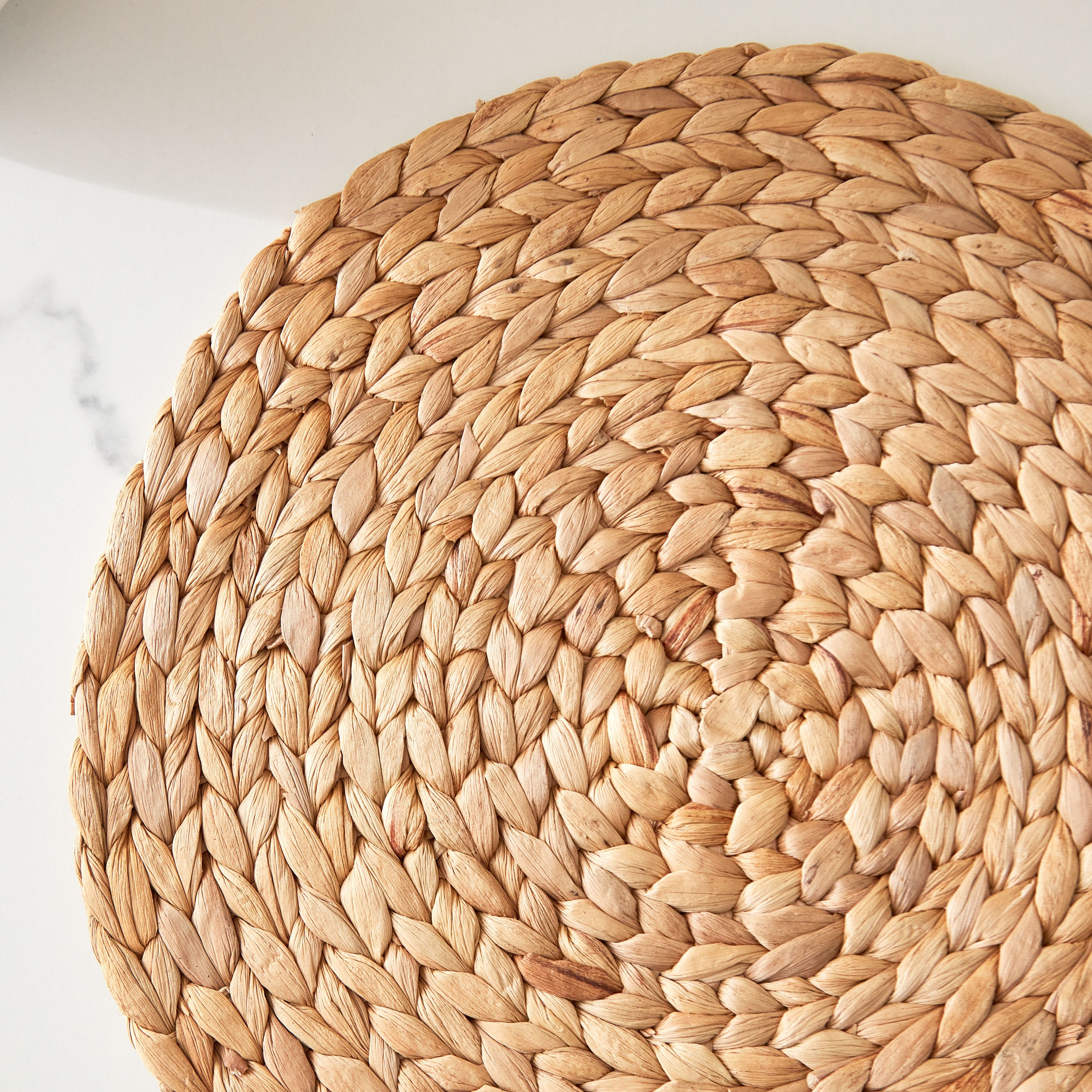 لبادة صحون لحاء الصفير من ووتر - 38 سم-hbxdecorandfurnishings-homefurnishings-tablelinens-image-2