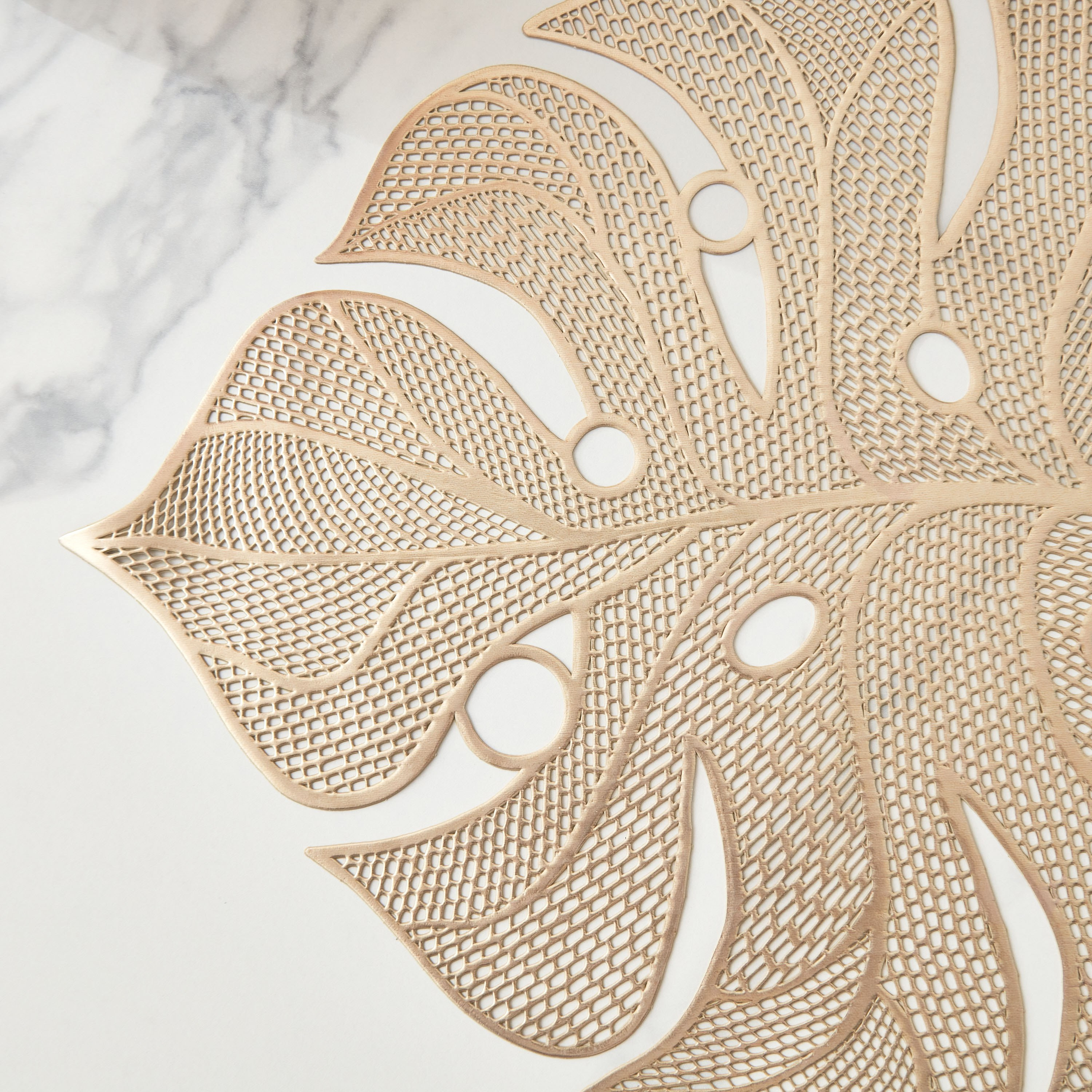 لبادة صحون بي في سي من براكت - 44x36 سم-hbxdecorandfurnishings-homefurnishings-tablelinens-image-2