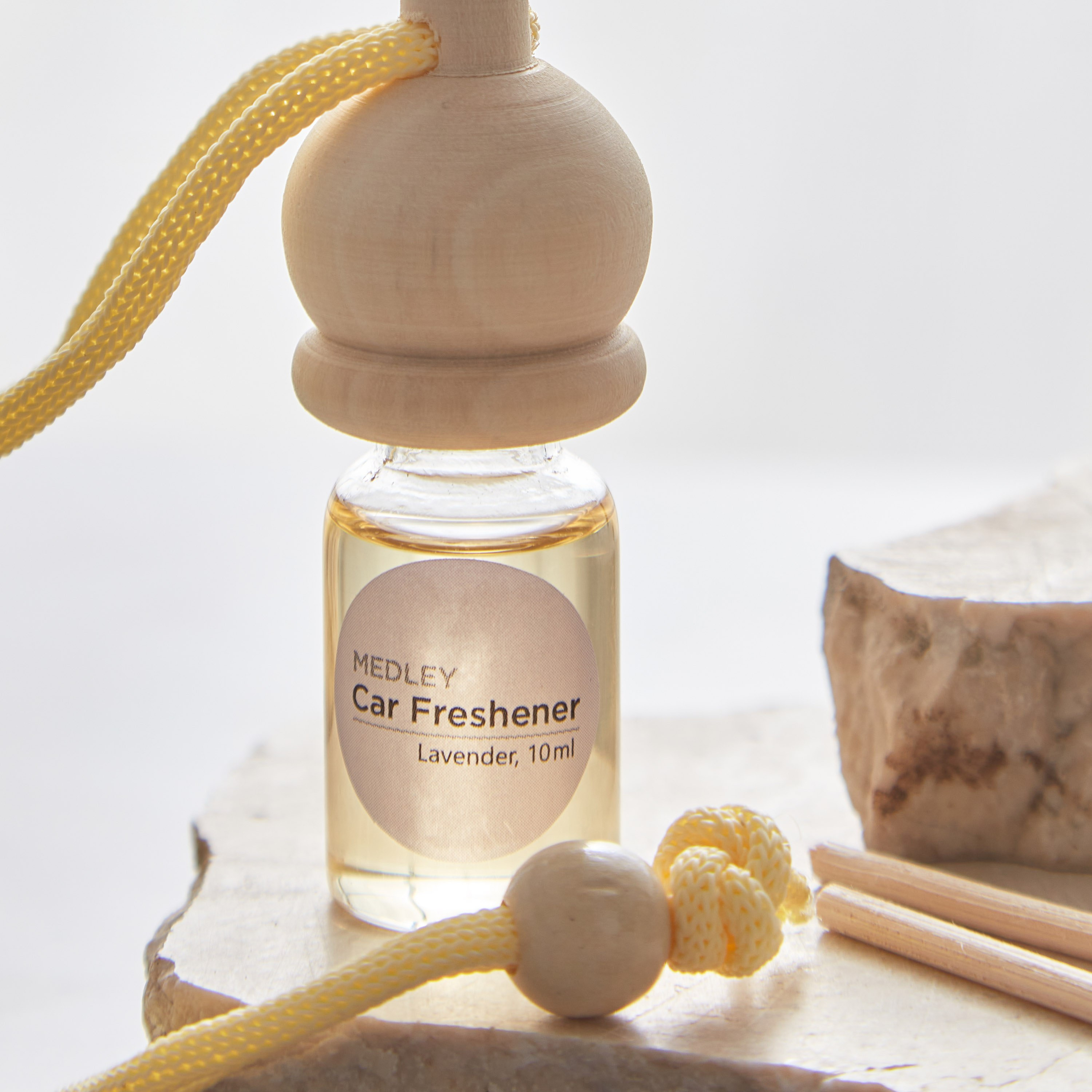 Medley Lavender Car Freshener - 10 ml-hbxdecorandfurnishings-homefragrance-roomfreshnersandaromamist-image-2