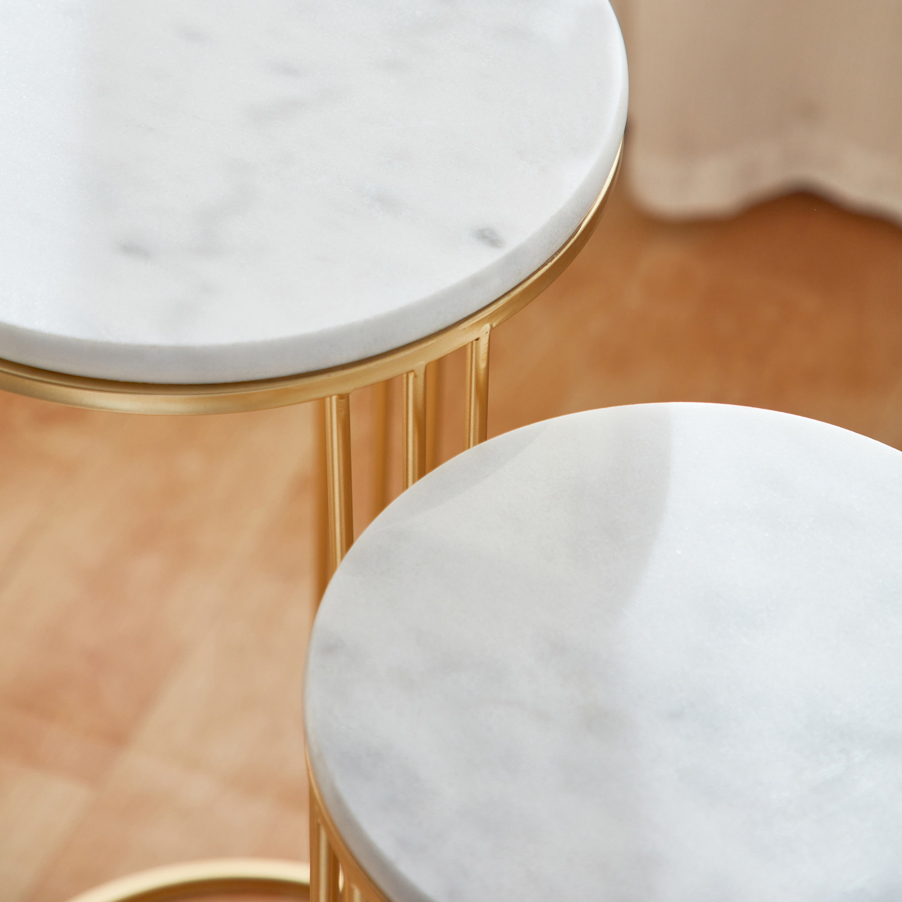 حامل إناء زرع مستدير بسطح رخام من لينور - طقم قطعتين-hbxfurniture-livingroom-endtables-image-4