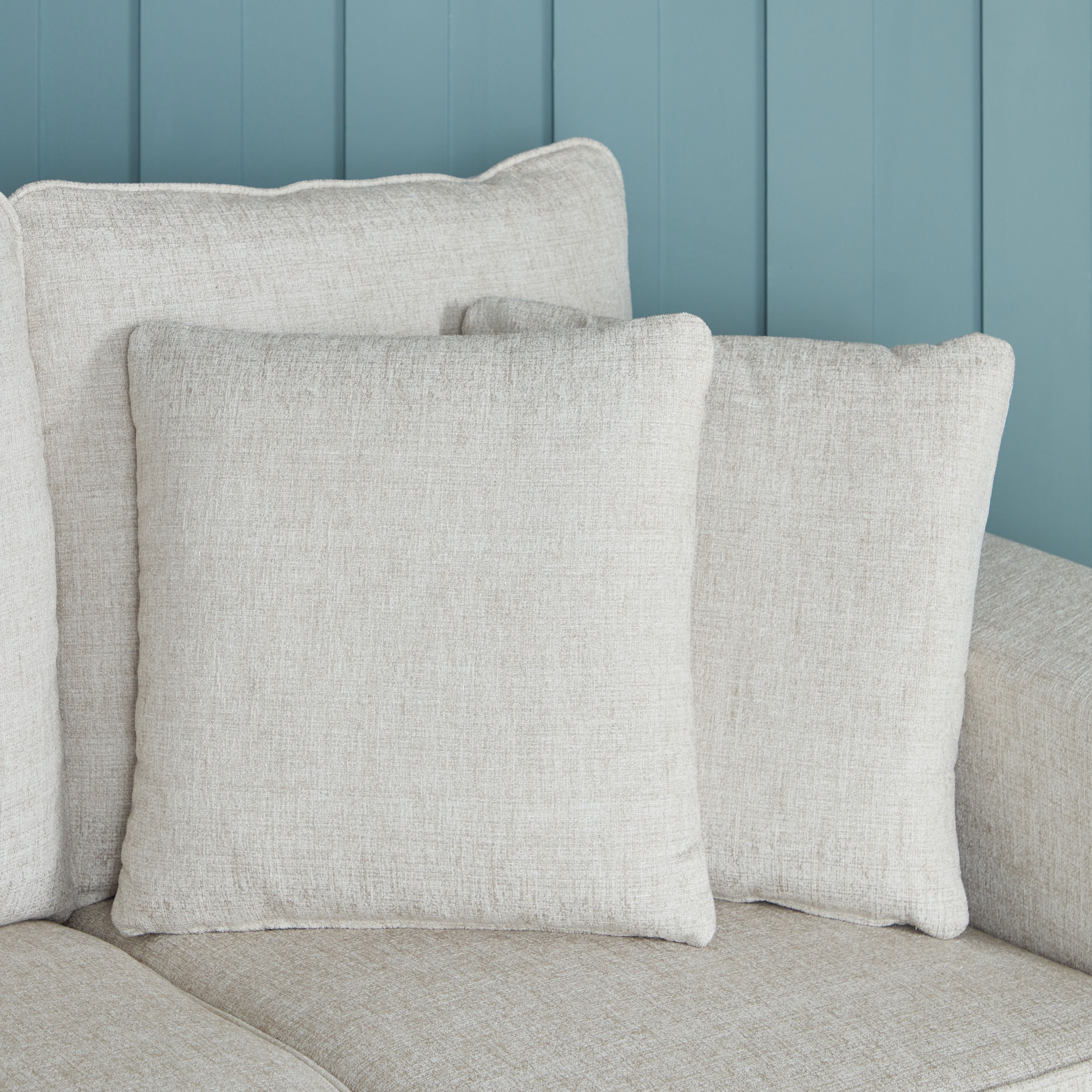 كنبة قماش 2 مقاعد مع 2 وسادة من فلورنس-hbxlivingroom-sofasandarmchairs-sofas-image-6