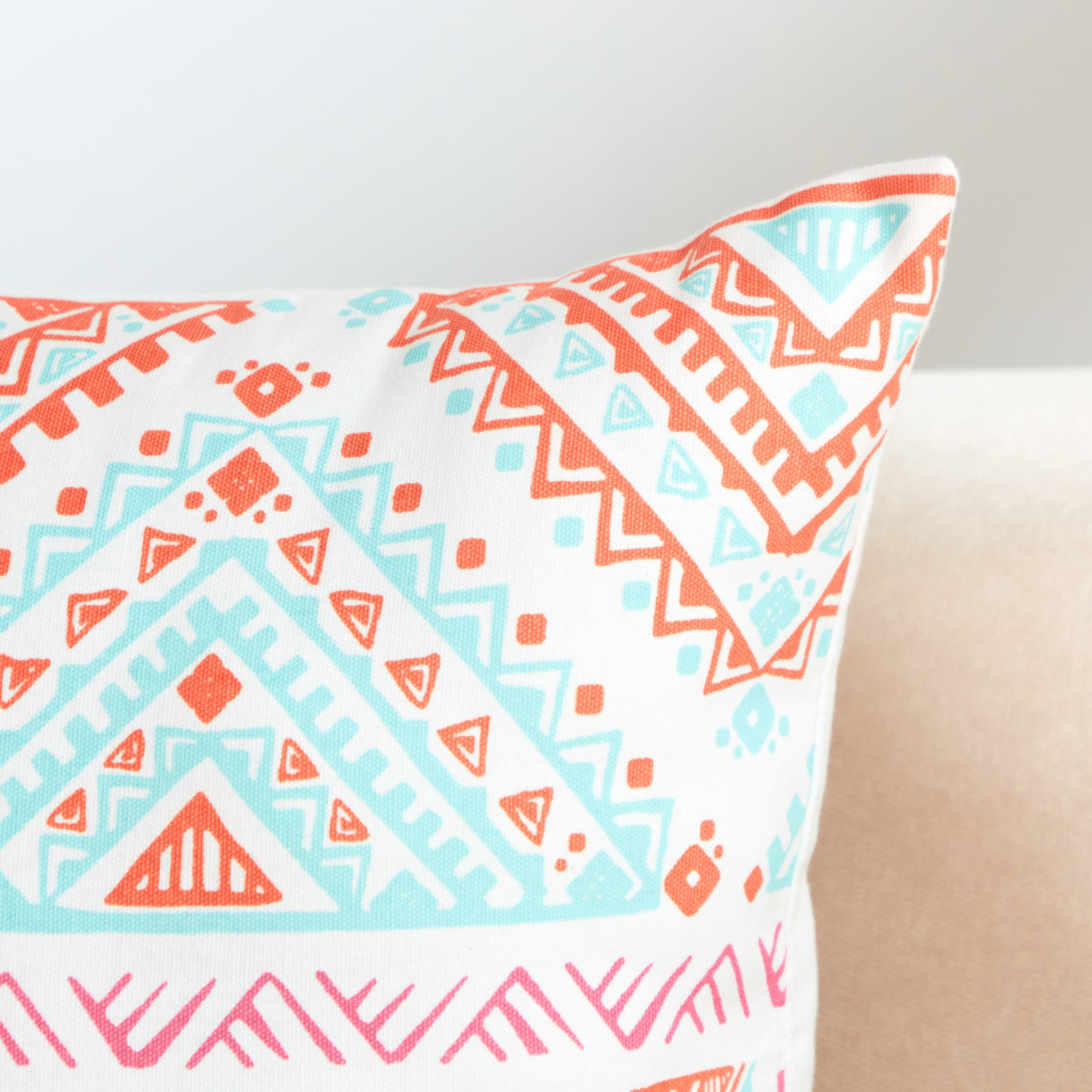 غطاء وسادة بطبعات من نوفا - 50x50 سم-hbxhomeware-cushionsandcovers-cushioncovers-image-2