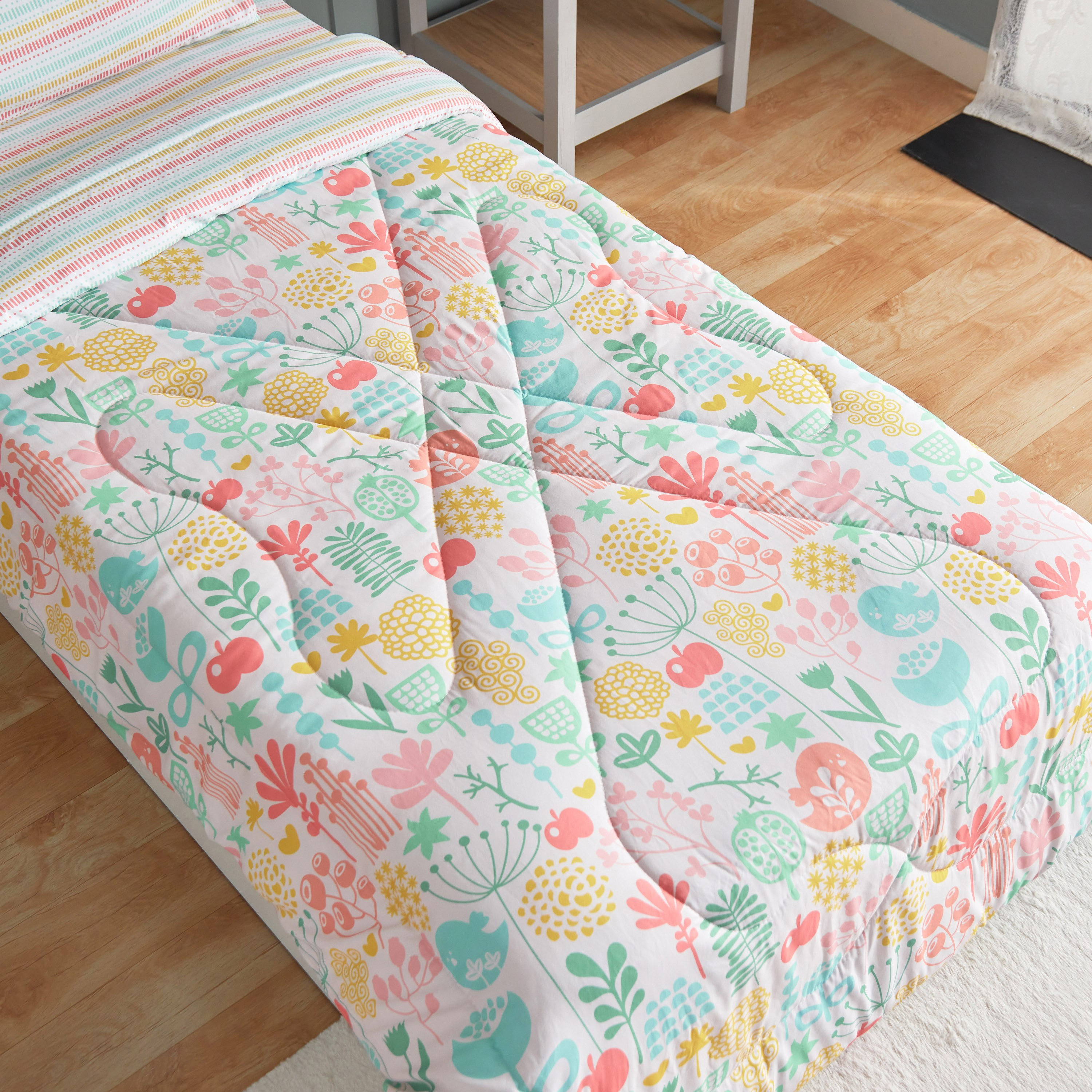 طقم لحاف فردي ألياف دقيقة قطعتين من هرميون دريمز سواريه - 135x220 سم-hbxhomeware-hbxkidsandyouth-image-5