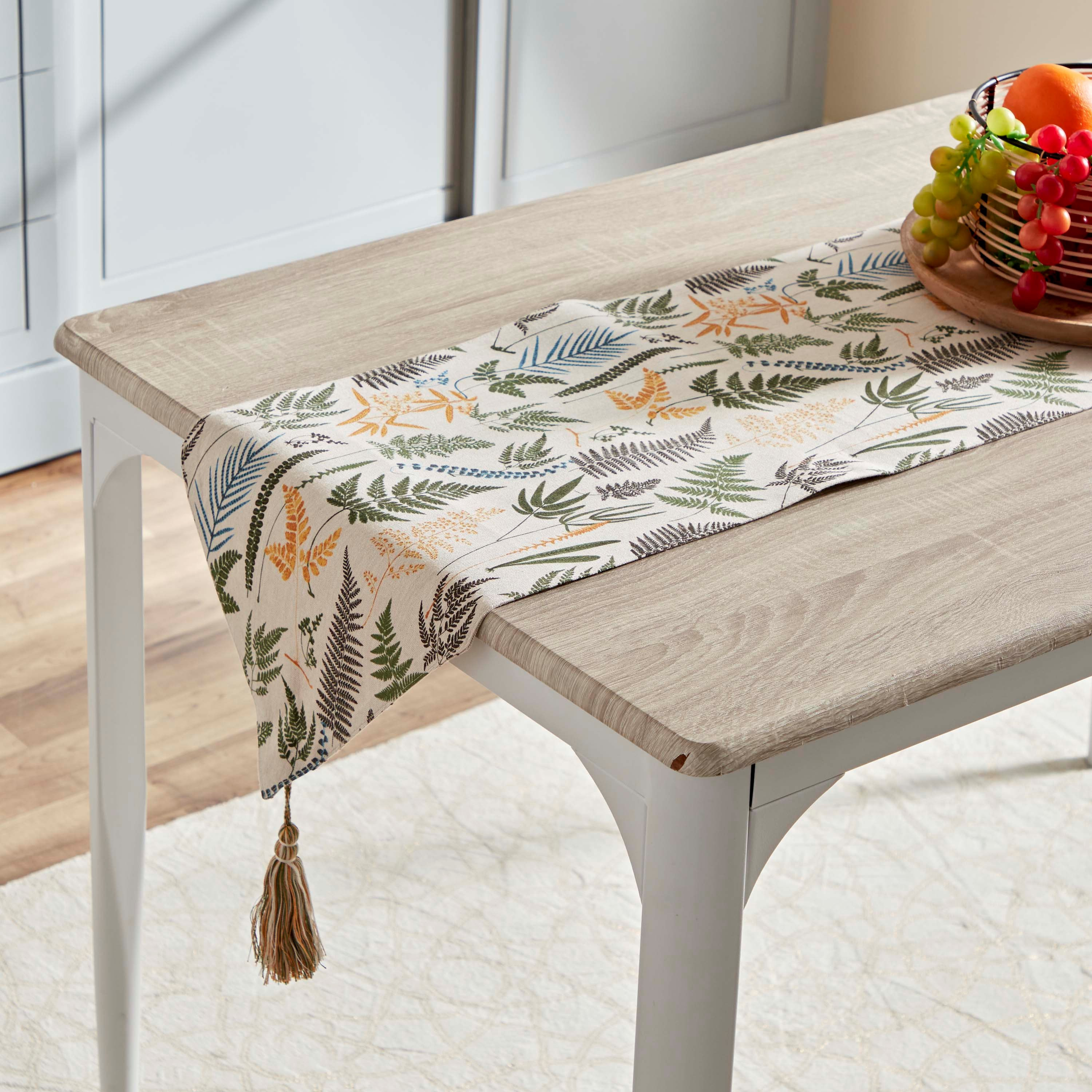 مفرش طاولة يستخدم على الوجهين من بايتون ثايم - 33x120 سم-hbxdecorandfurnishings-homefurnishings-tablelinens-image-1
