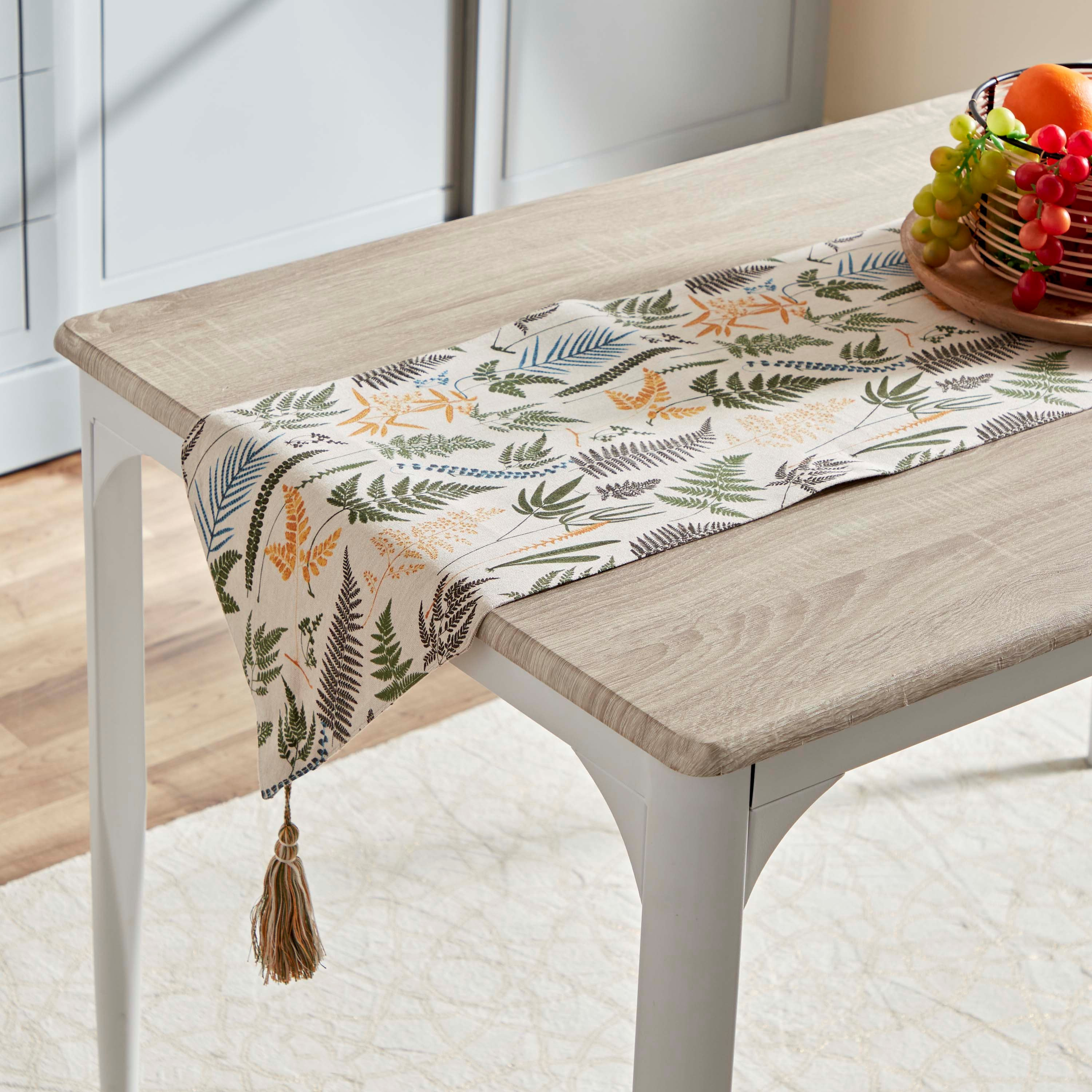مفرش طاولة يستخدم على الوجهين من بايتون ثايم - 33x180 سم-hbxdecorandfurnishings-homefurnishings-tablelinens-image-1