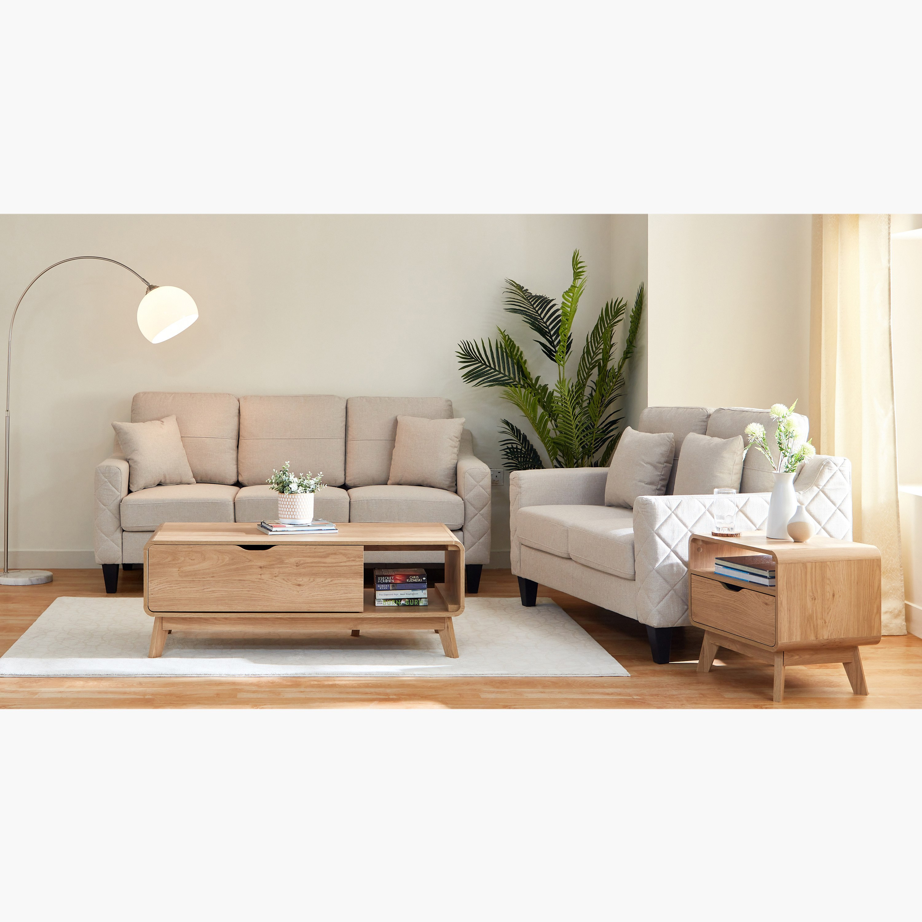 كنبة مقعدين ووسادتين من سكاي-hbxlivingroom-sofasandarmchairs-sofas-image-15