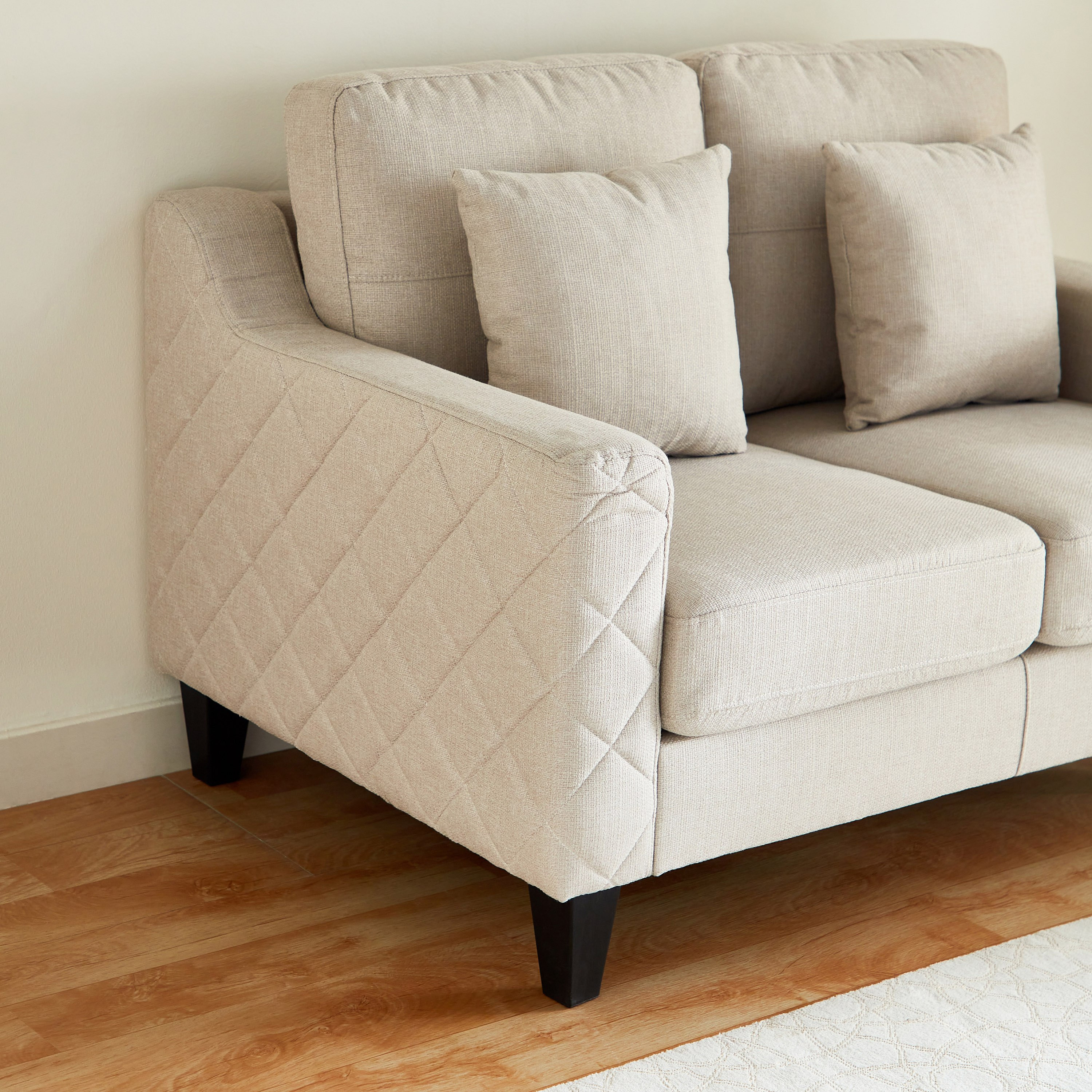 كنبة مقعدين ووسادتين من سكاي-hbxlivingroom-sofasandarmchairs-sofas-image-7