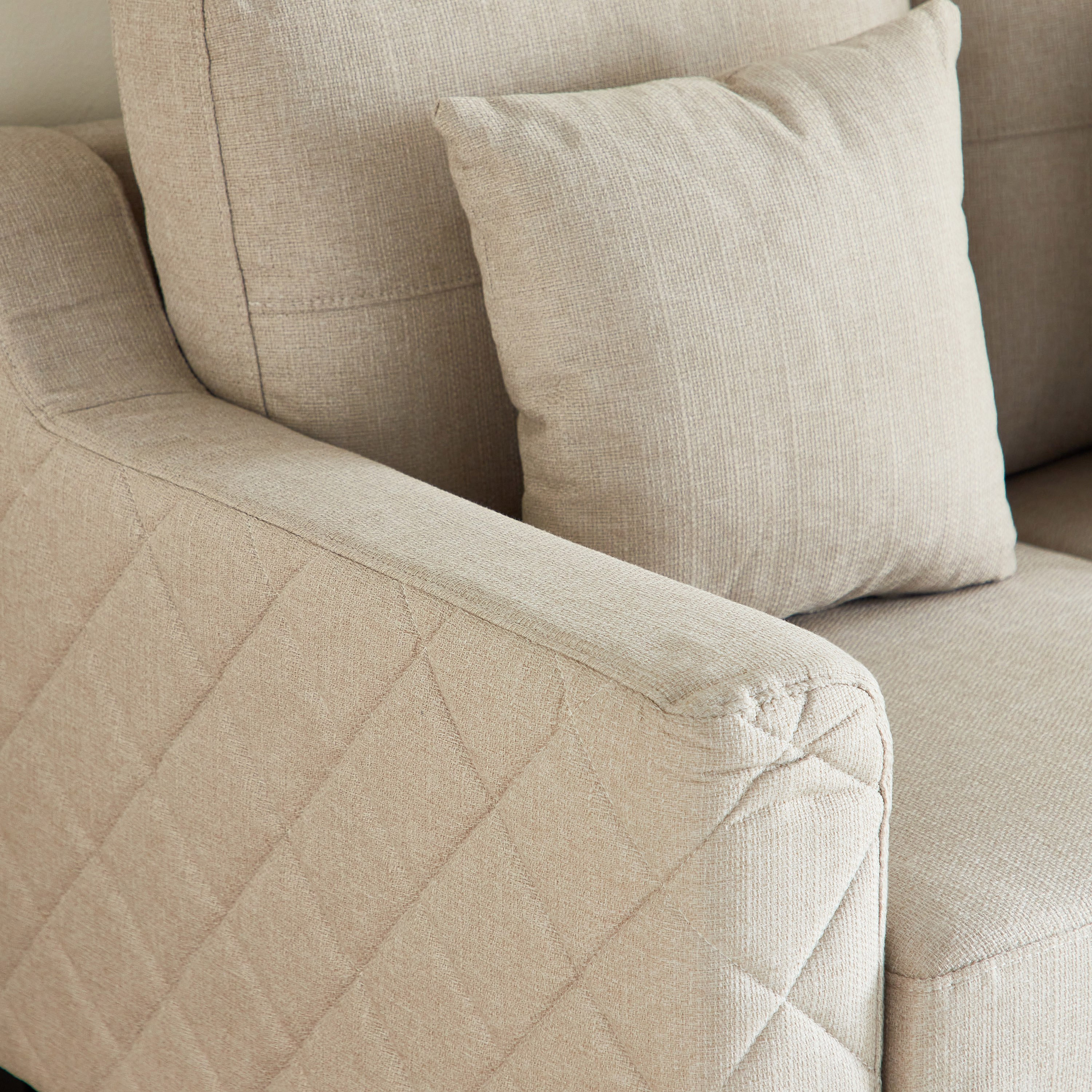 كنبة مقعدين ووسادتين من سكاي-hbxlivingroom-sofasandarmchairs-sofas-image-8