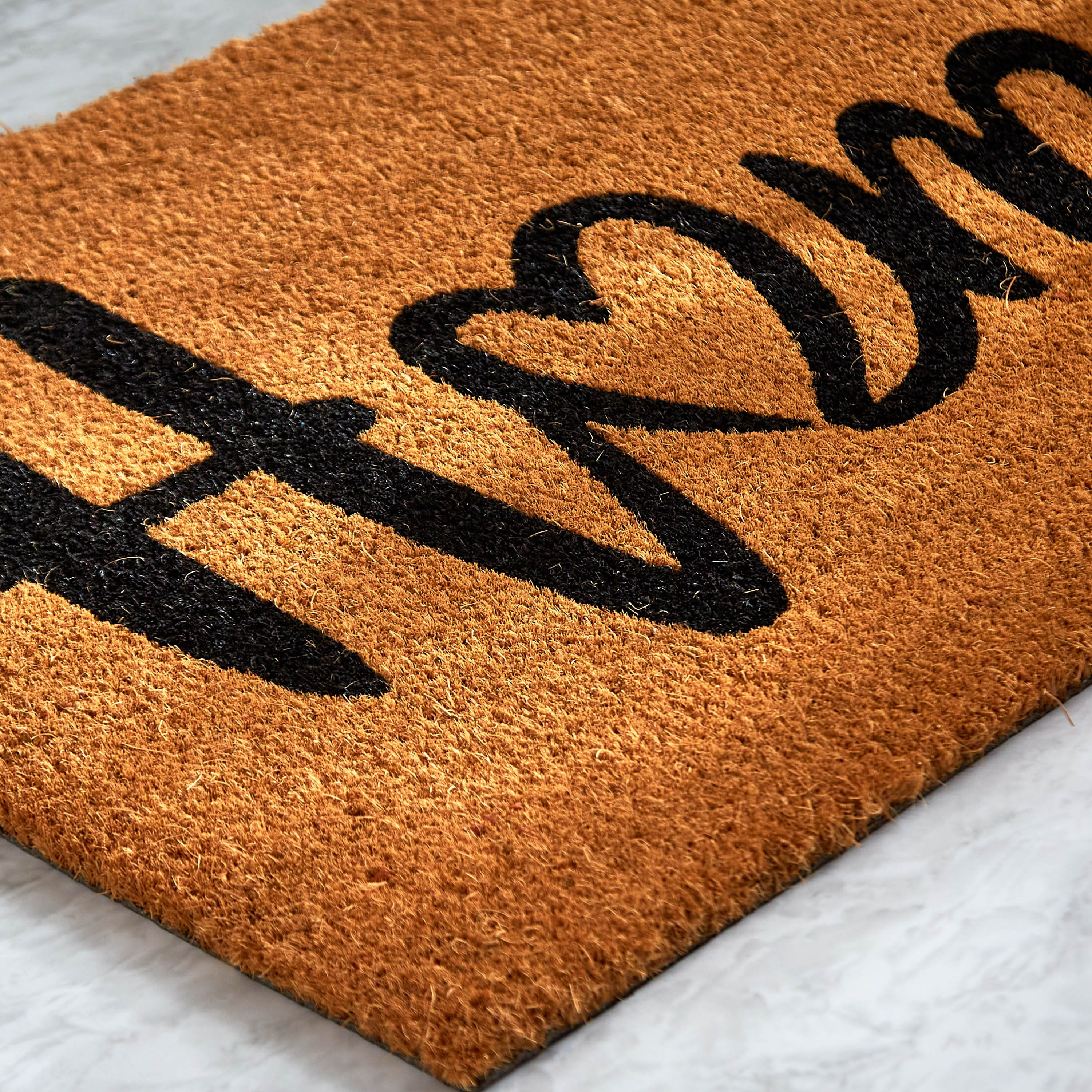 سجادة باب من ألياف جوز الهند بطبعات هوم - 45x75 سم-hbxhomeware-hbxlivingroom-image-3