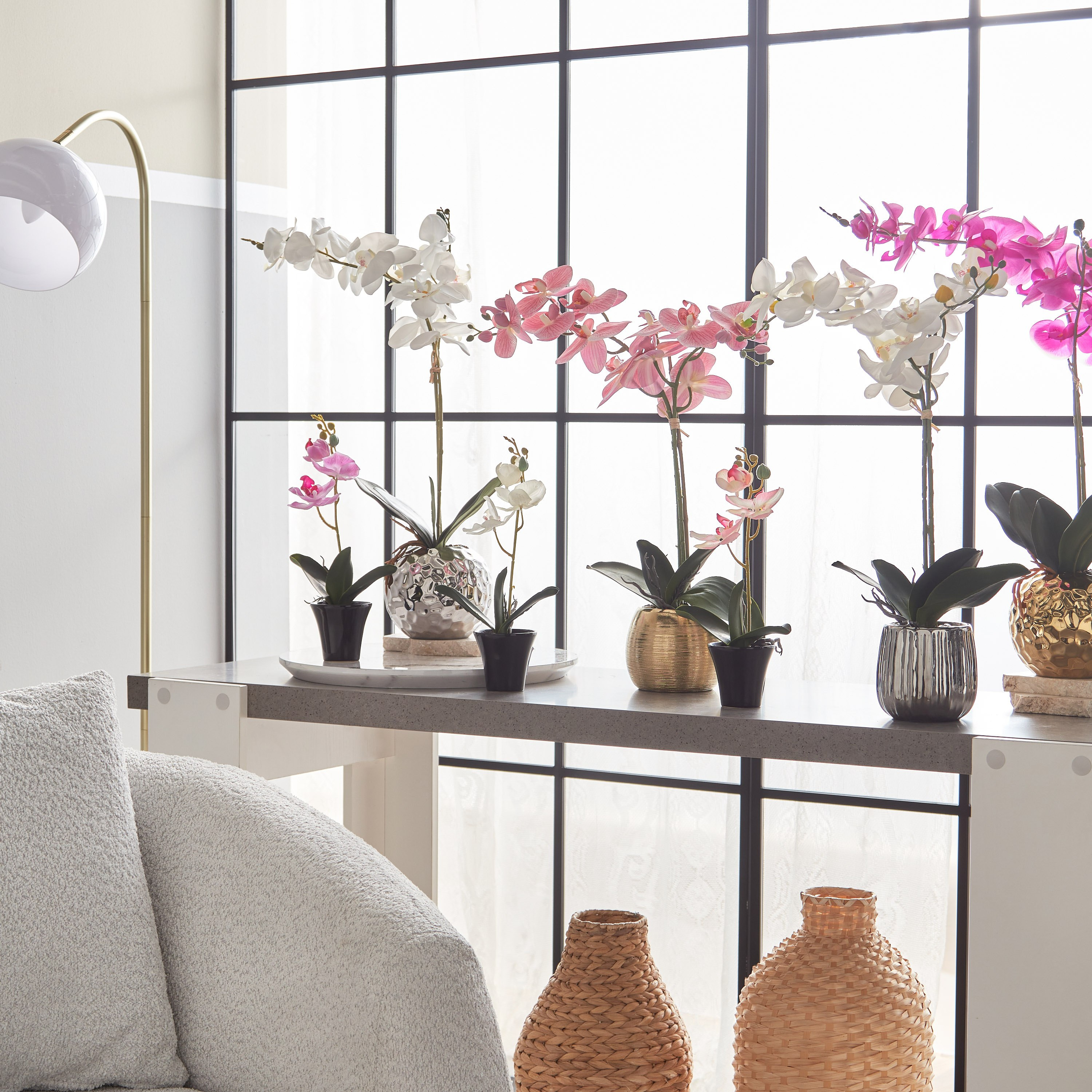 أزهار أوركيد في إناء زرع سيراميك مطلي من أليسا - 65 سم-hbxdecorandfurnishings-homeaccessories-artificialflowersandplants-image-4